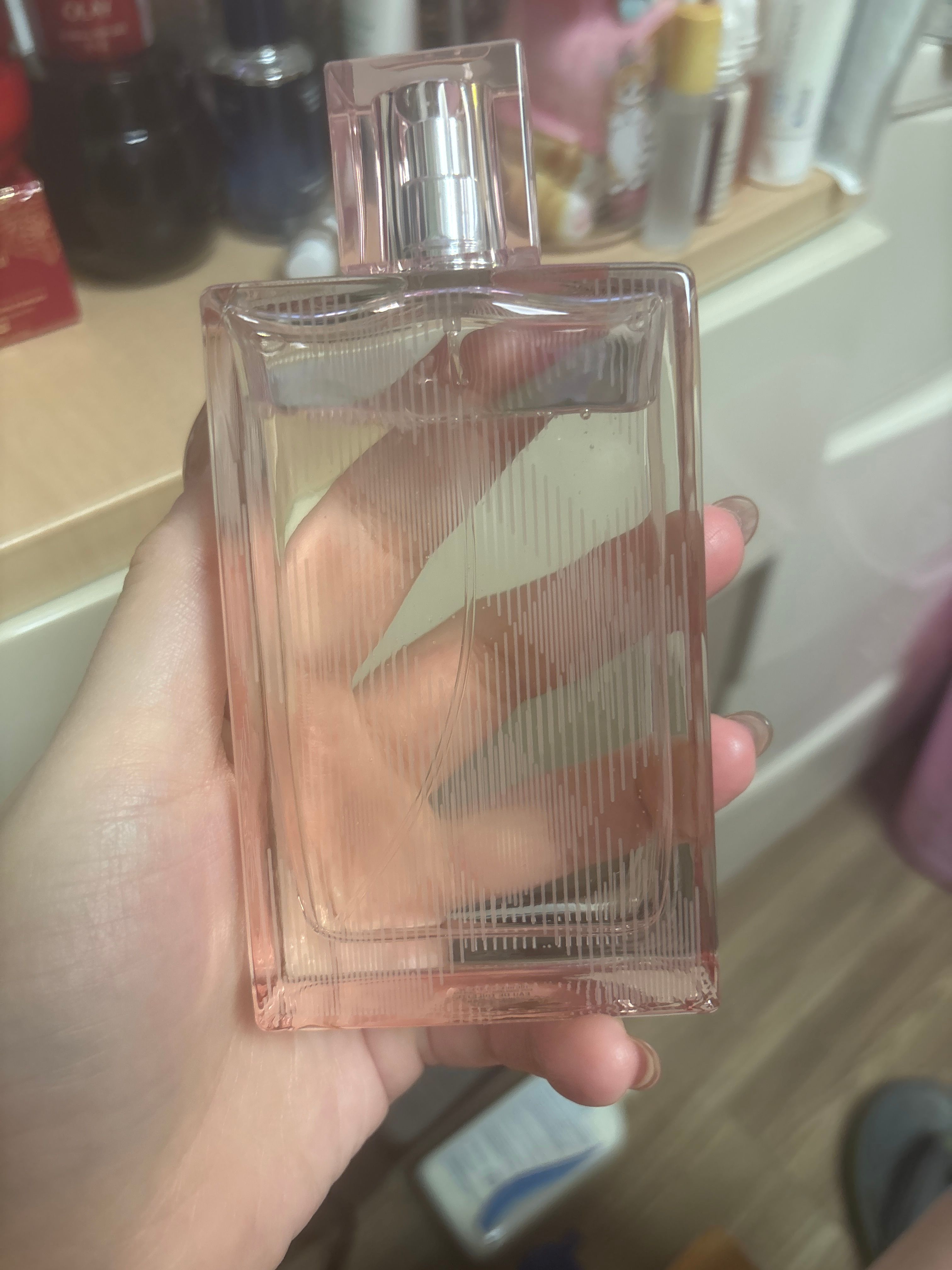Burberry 女士淡香水 Burberry Brit For Her Eau de Toilette 真實評價/實測照片 bydeb******************com 1