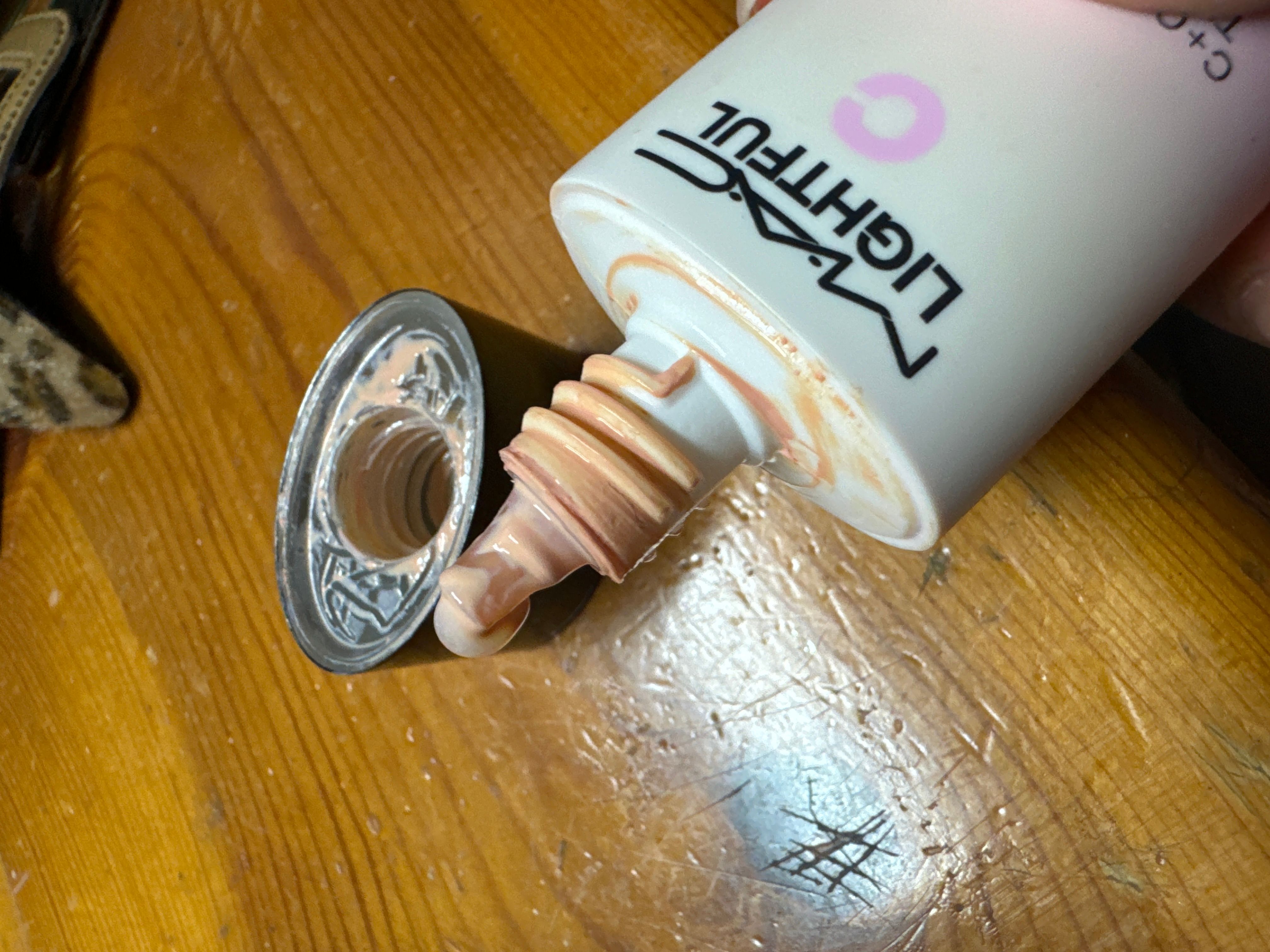 MAC Cosmetics 瞬效亮白防曬妝前亮色霜 真實評價/實測照片 byheb**************com 1