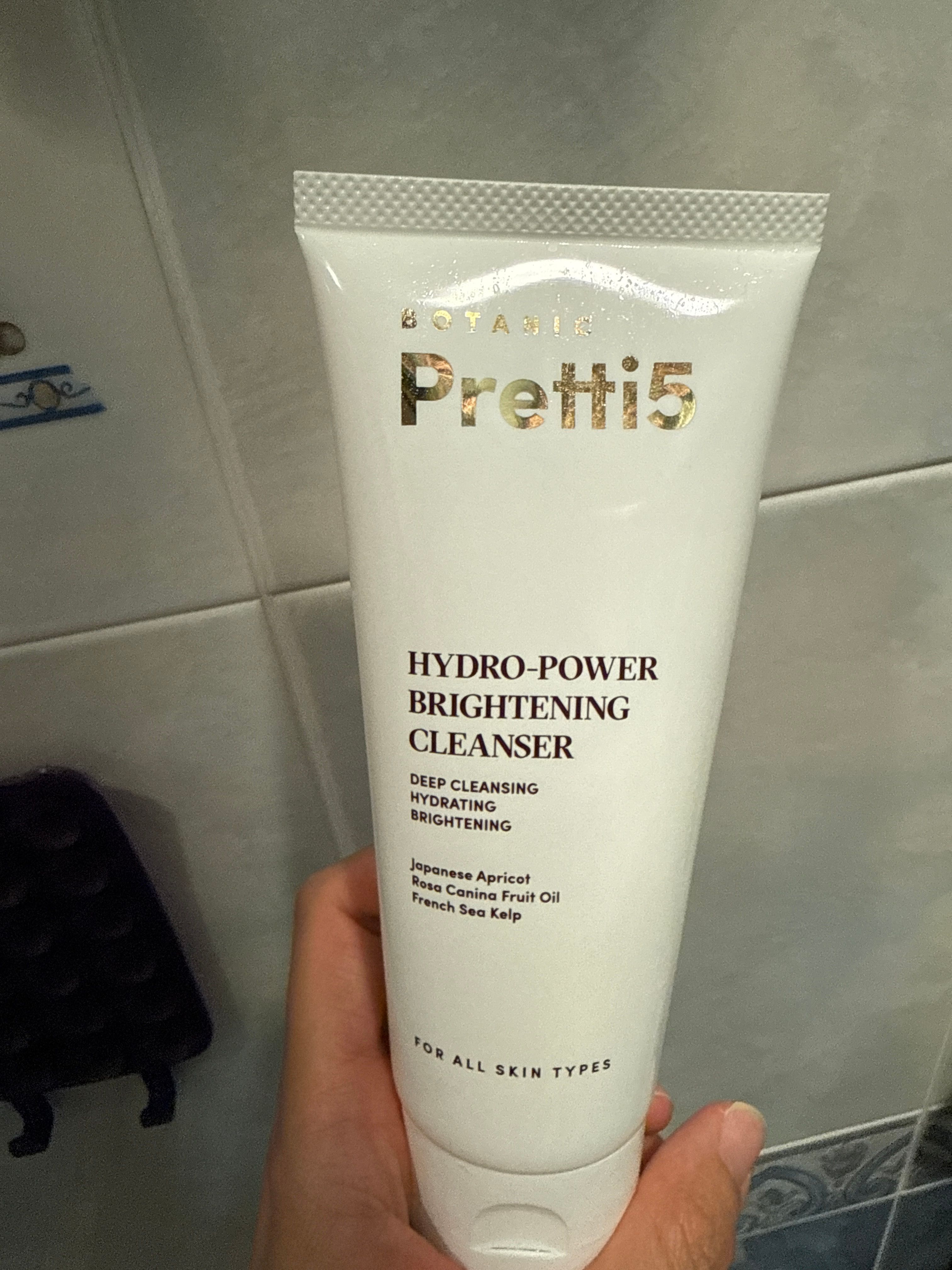 Pretti5 煥光水潤潔面乳 真實評價/實測照片 byyvo****************com 2