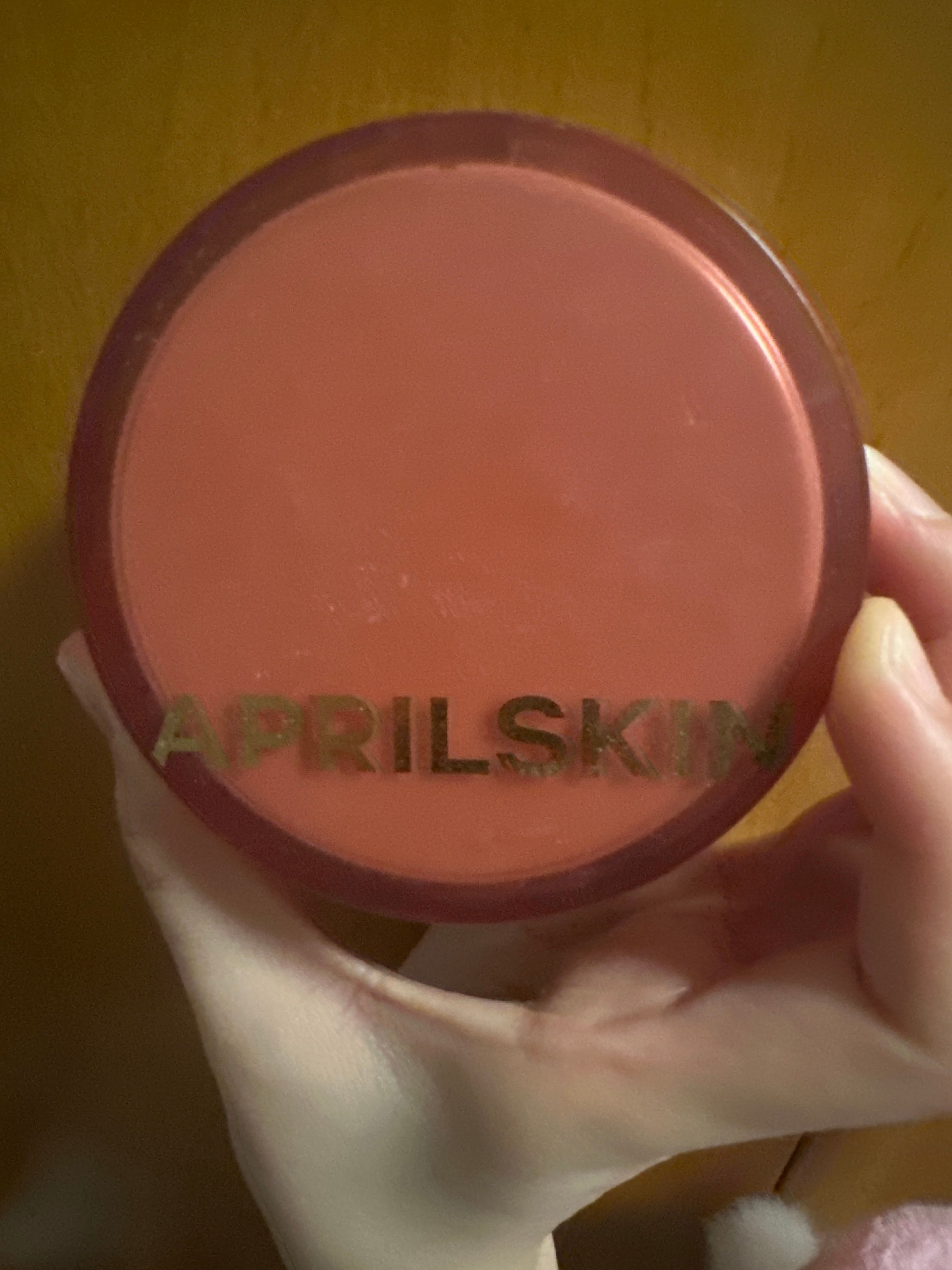 Aprilskin Hero柔霧無瑕持妝氣墊 真實評價/用後感 bya_**.l 1 Aprilskin Hero柔霧無瑕持妝氣墊 真實評價/實測照片 bya_**.l 1