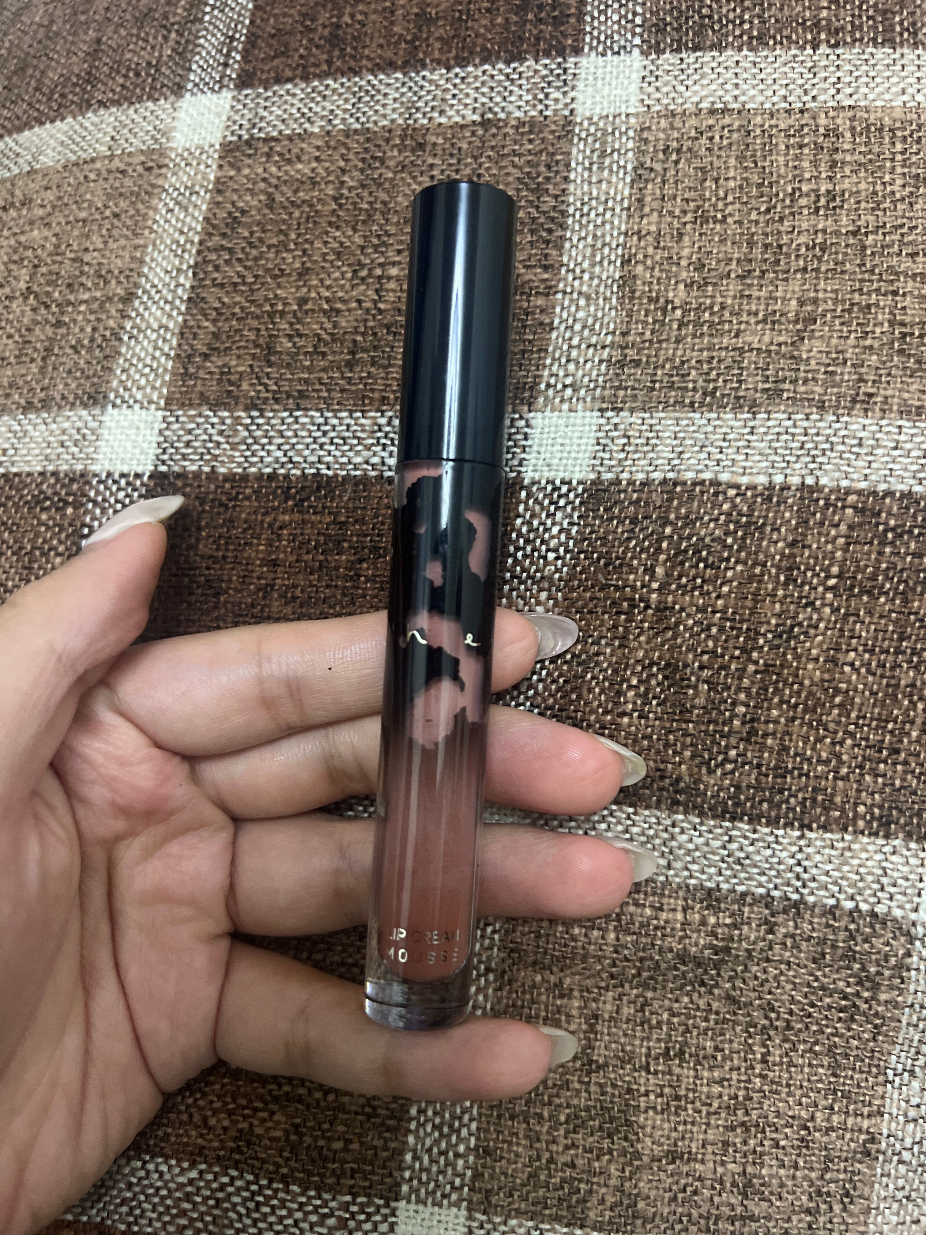 Heme 柔霧慕斯唇釉 真實評價/用後感 bycin***************com 2 Heme 柔霧慕斯唇釉 真實評價/實測照片 bycin***************com 2