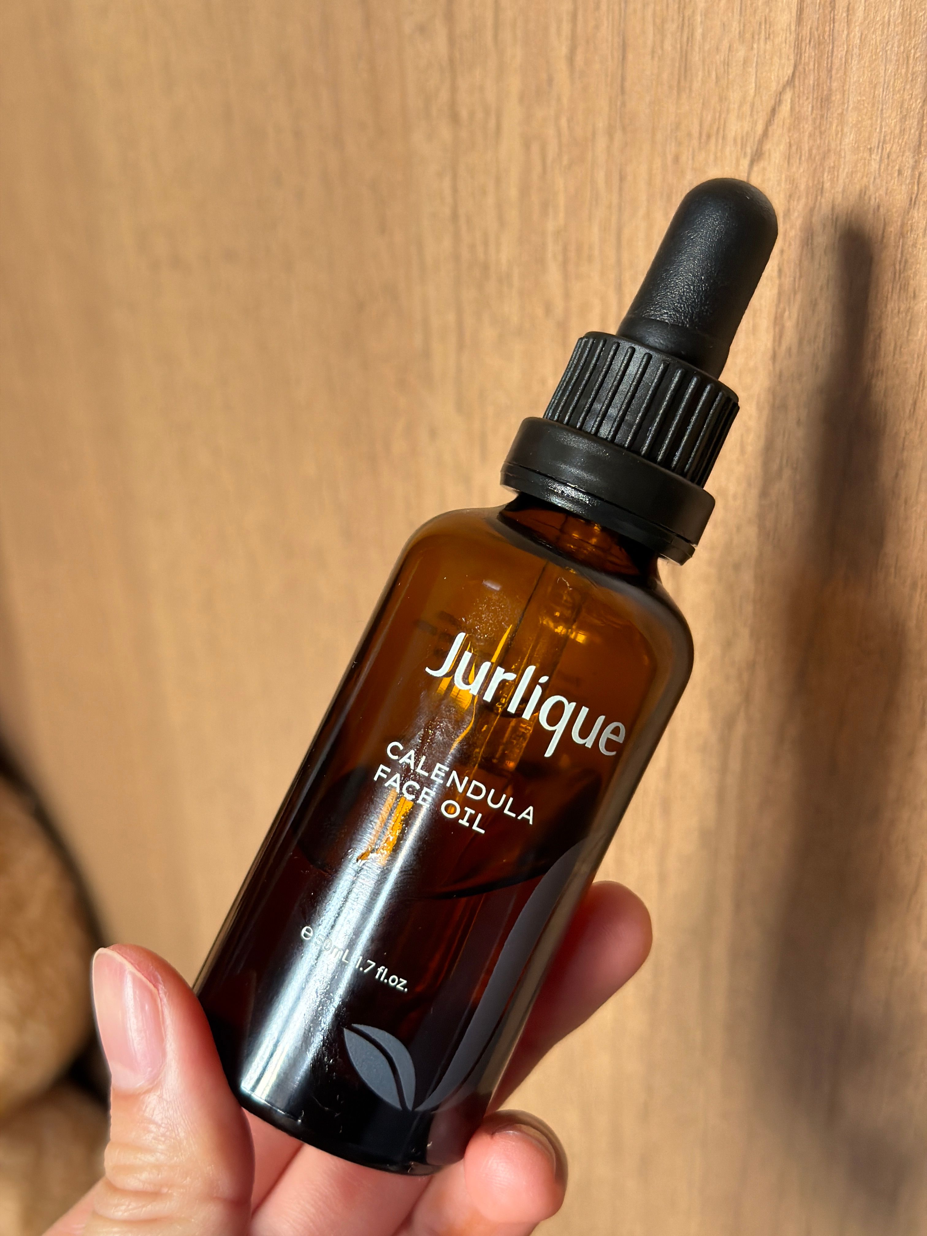 Jurlique 金盞花舒緩修護滋潤油 真實評價/用後感 bye.j*************com 1 Jurlique 金盞花舒緩修護滋潤油 真實評價/實測照片 bye.j*************com 1