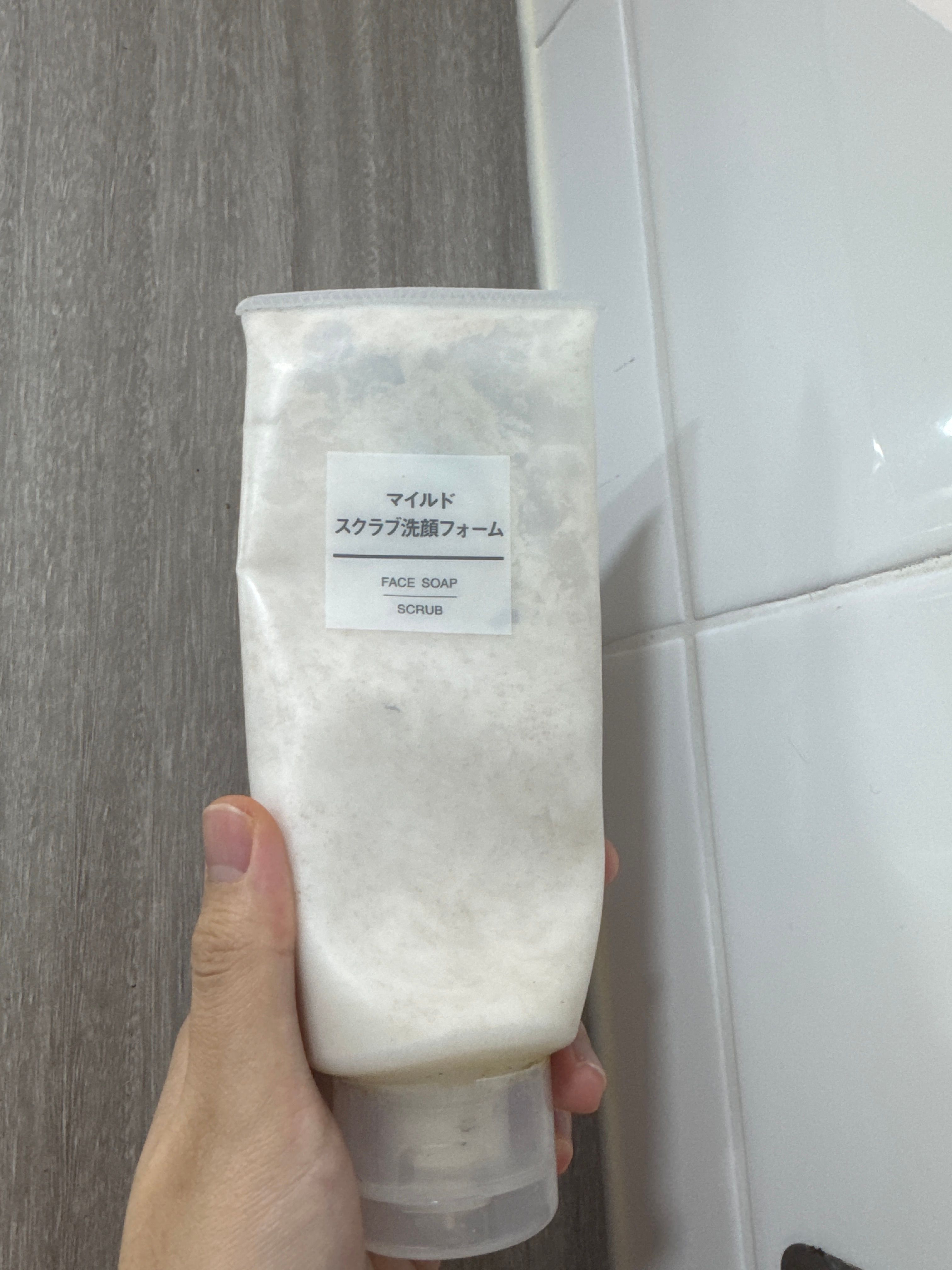 Muji 溫和磨砂潔面乳 真實評價/實測照片 byT*m 2