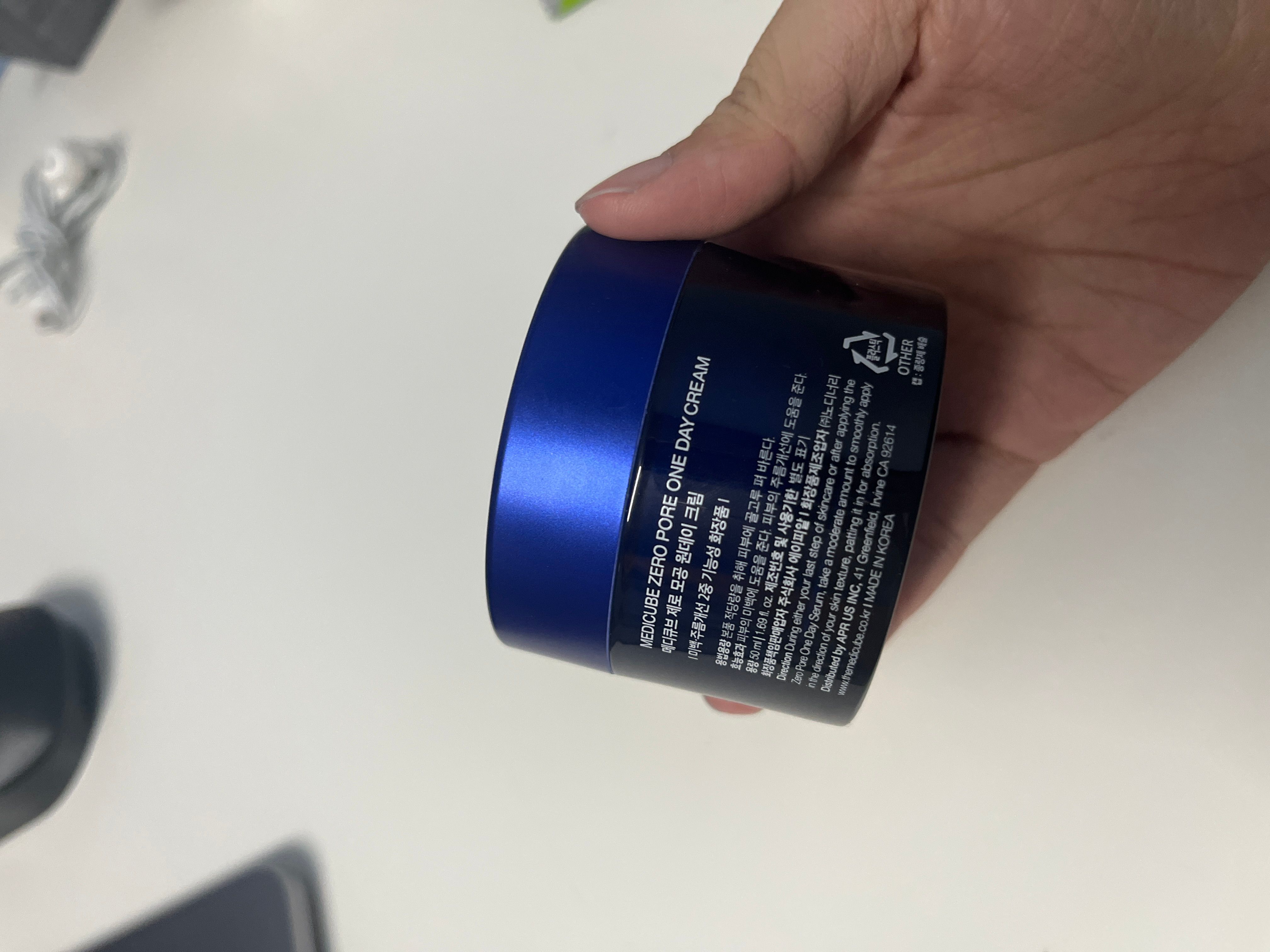 Medicube ZERO果酸全效毛孔面霜 真實評價/用後感 byY**G 1 Medicube ZERO果酸全效毛孔面霜 真實評價/實測照片 byY**G 1