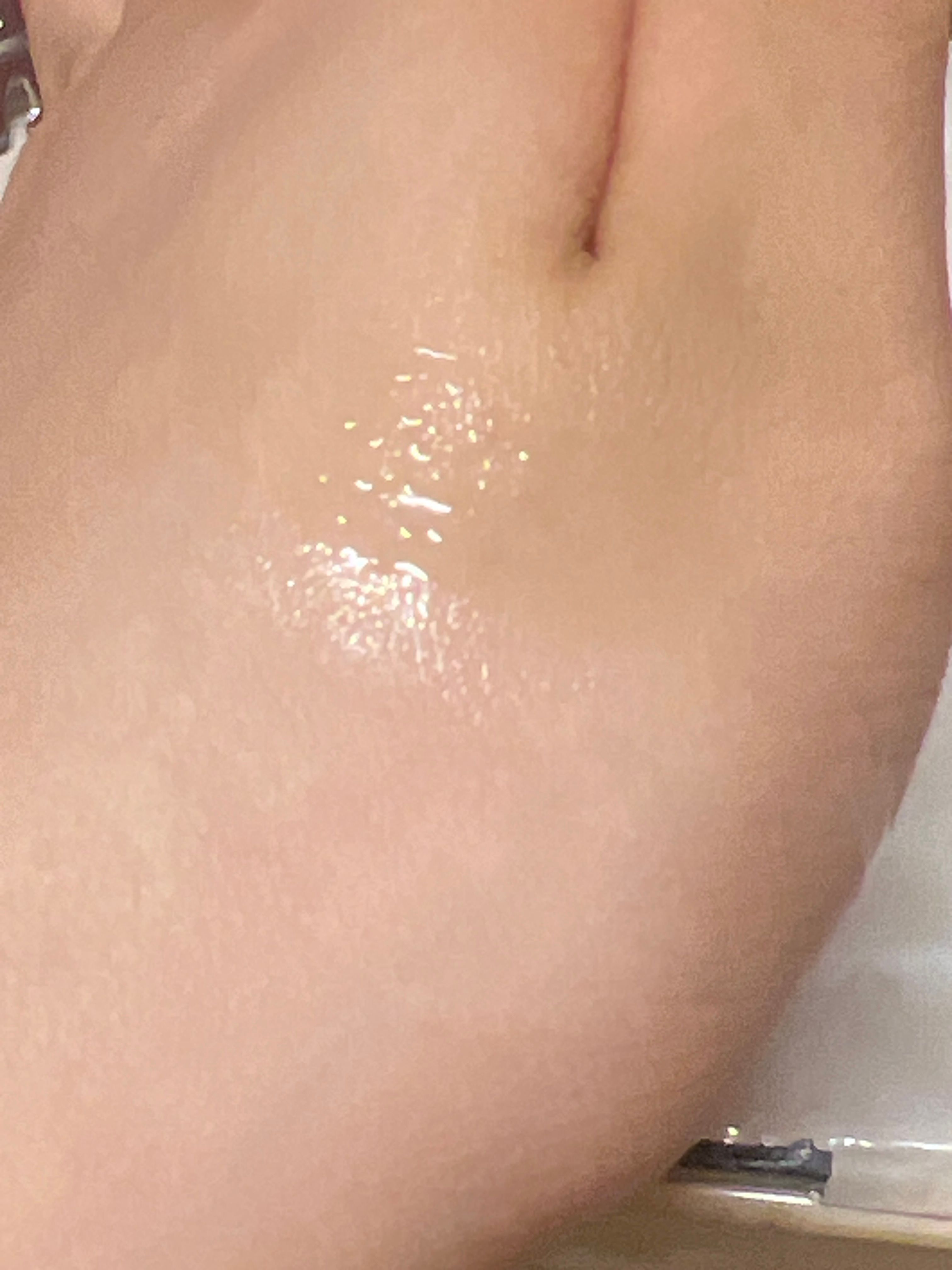 Olay OLAY 水感透白光曜精華水 真實評價/實測照片 bycha***tte 1