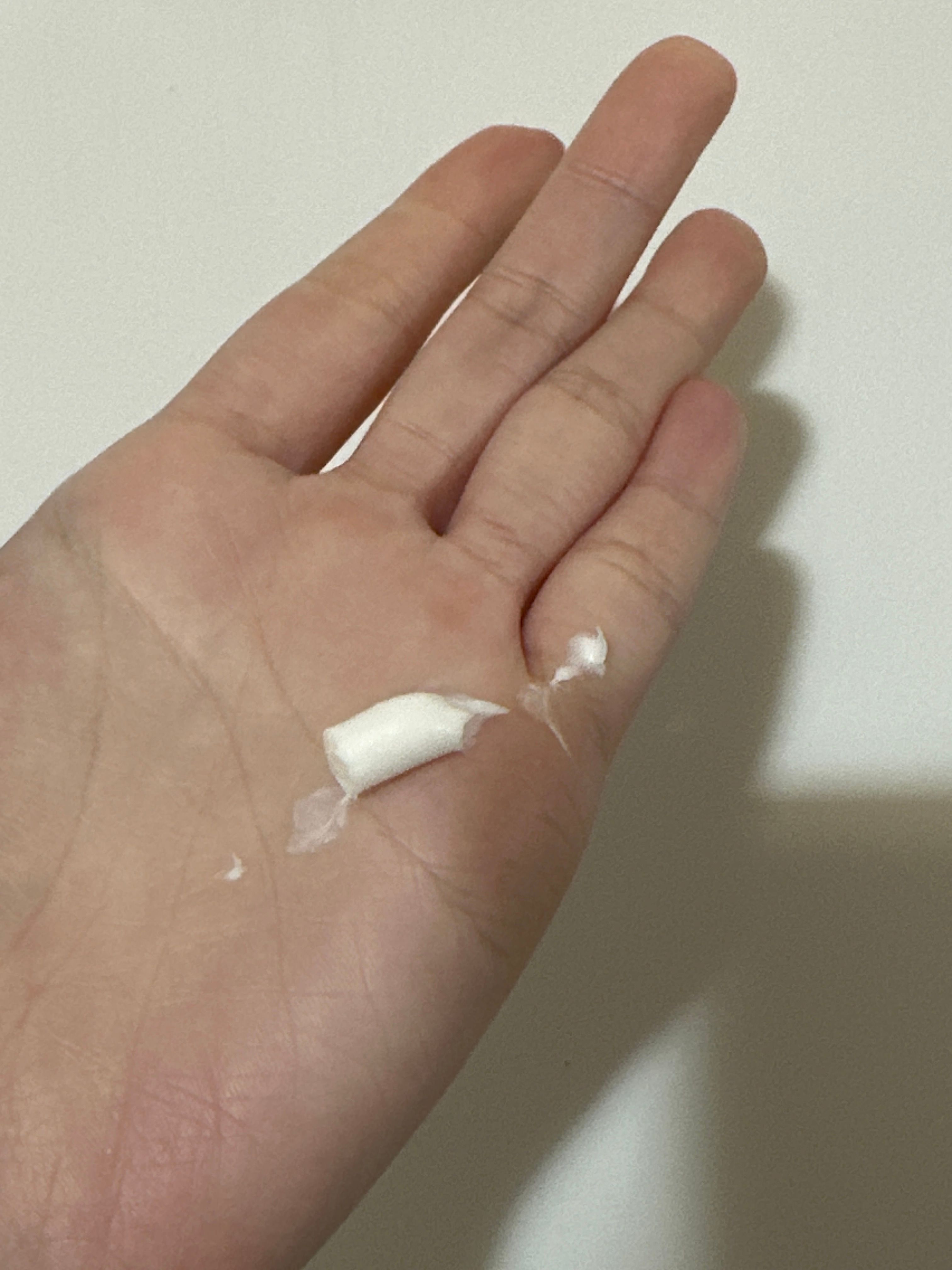 Byredo 滋潤香水護手霜 真實評價/實測照片 bybea******ife 1