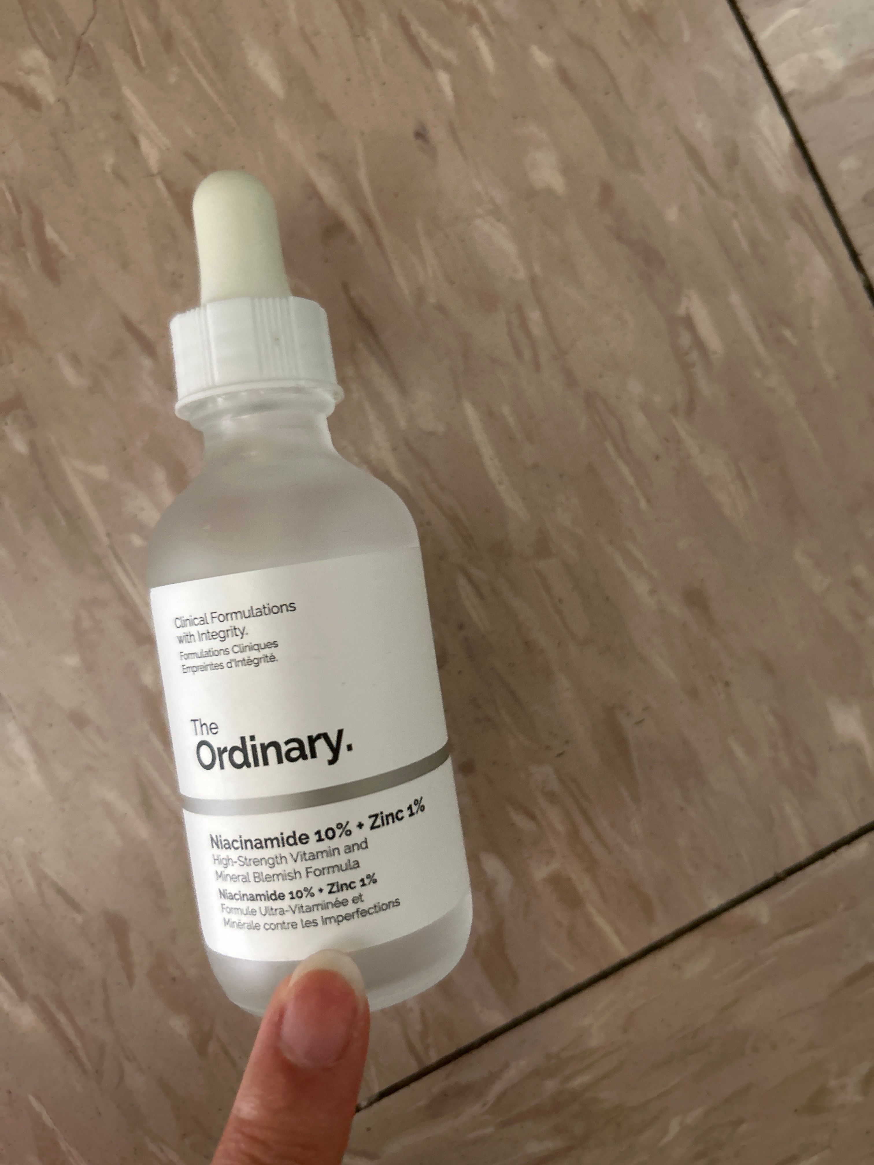 The Ordinary 10% 煙酰胺鋅面部精華 真實評價/實測照片 by* 1
