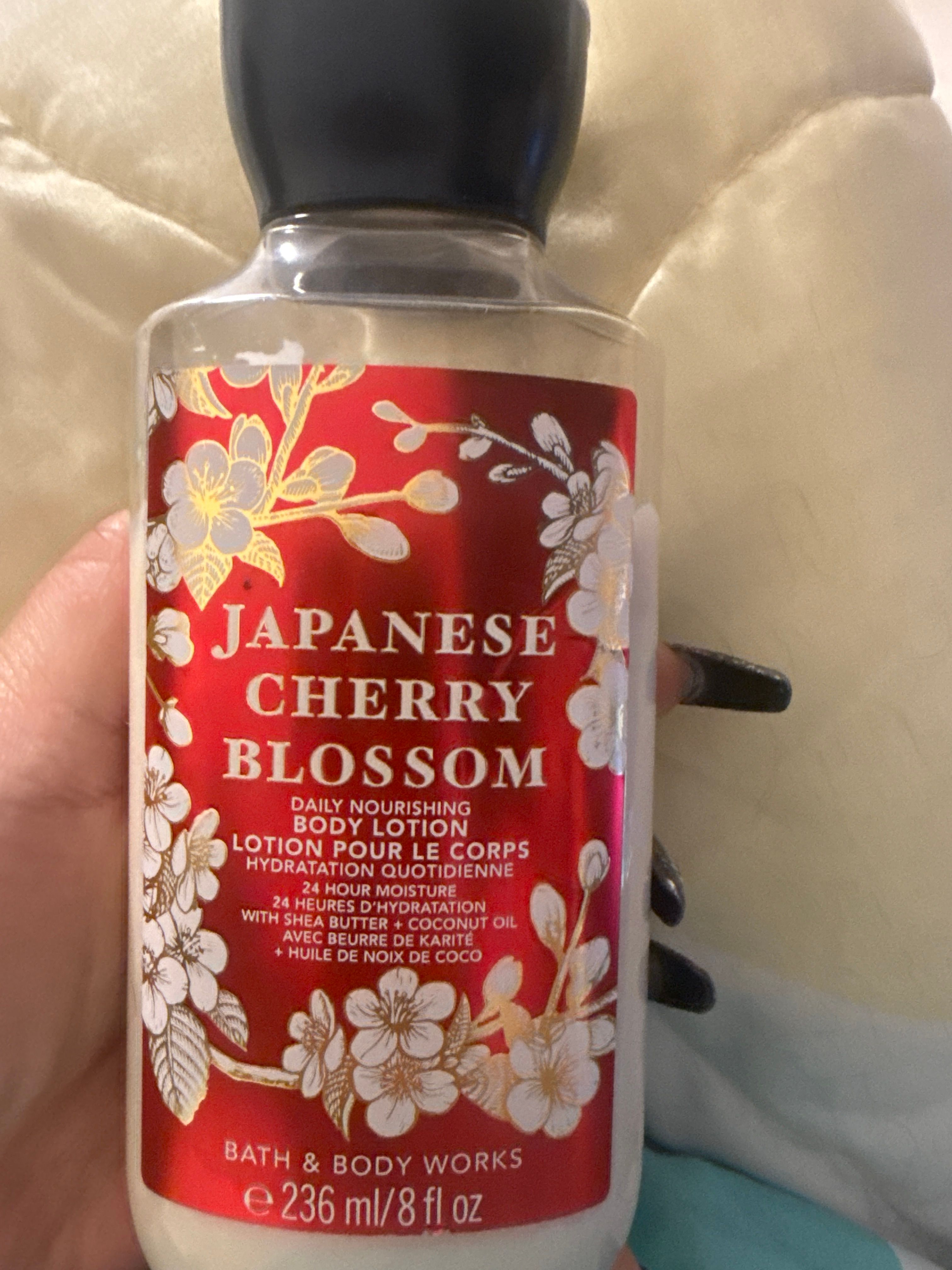 Bath & Body Works 薰衣草與香草精油結合保濕滋潤身體乳霜 真實評價/實測照片 byA*a 1