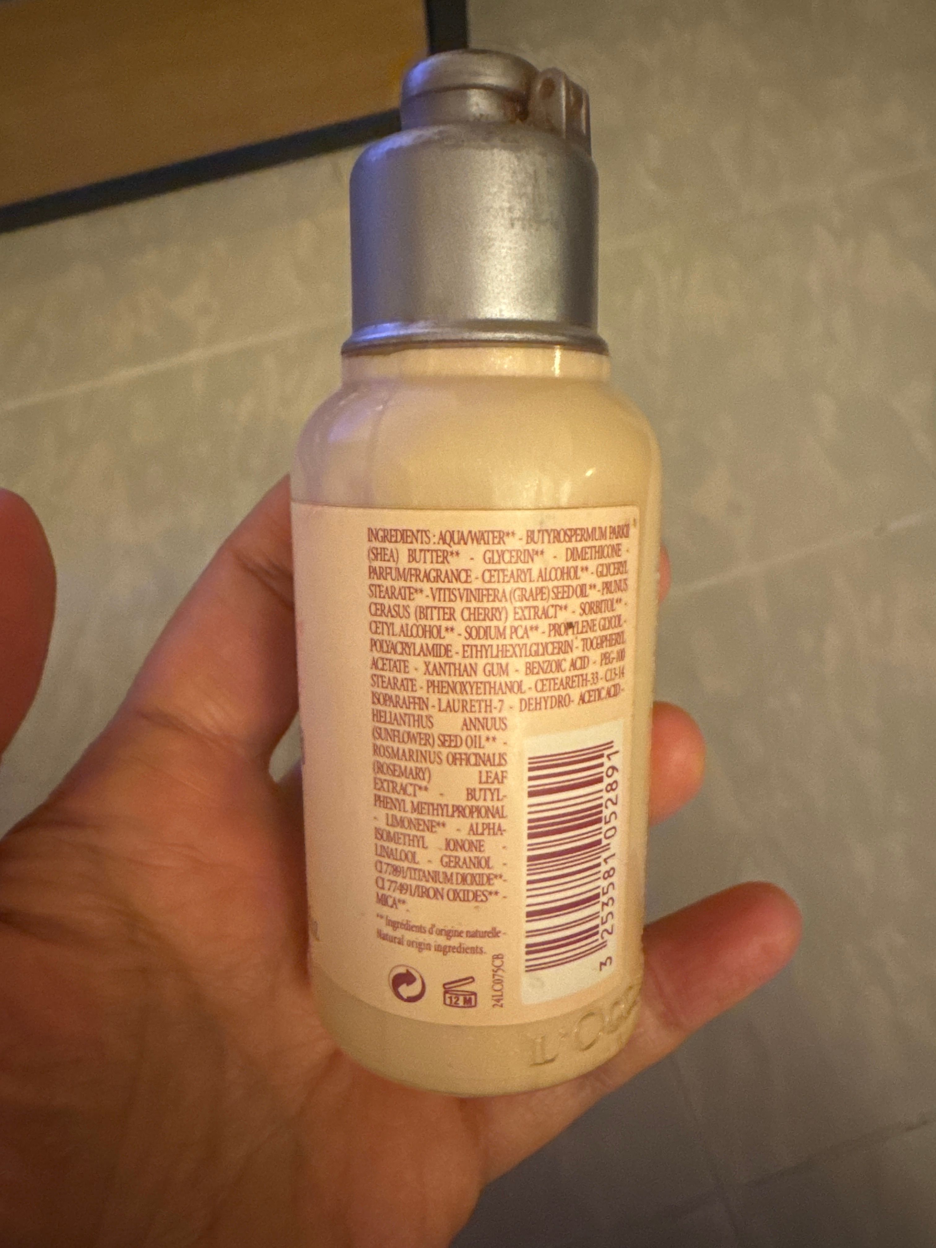 L'Occitane 櫻花閃亮潤膚露 真實評價/實測照片 byUPE********** Lo 2