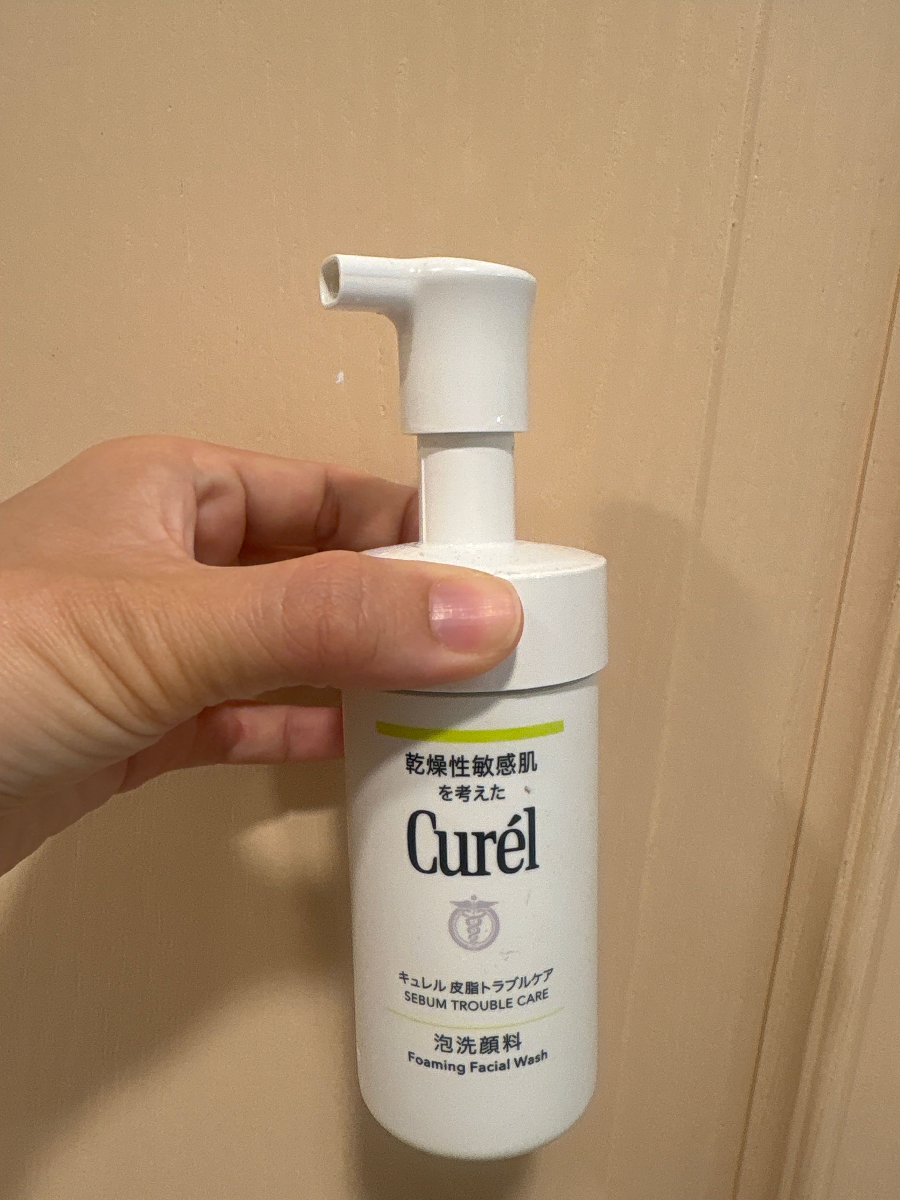 Curel 深層控油保濕泡沫潔面乳 真實評價/實測照片 byjoa*************com 2