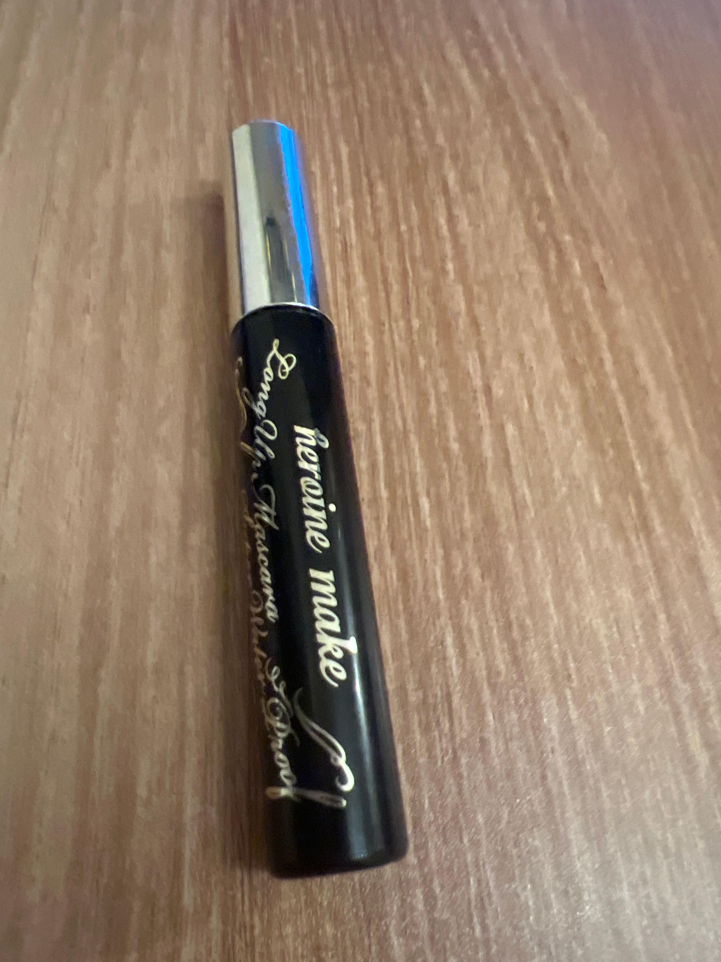 Kiss Me Heroine Make超級防水纖長激翹睫毛液 真實評價/實測照片 byChe******thy 2