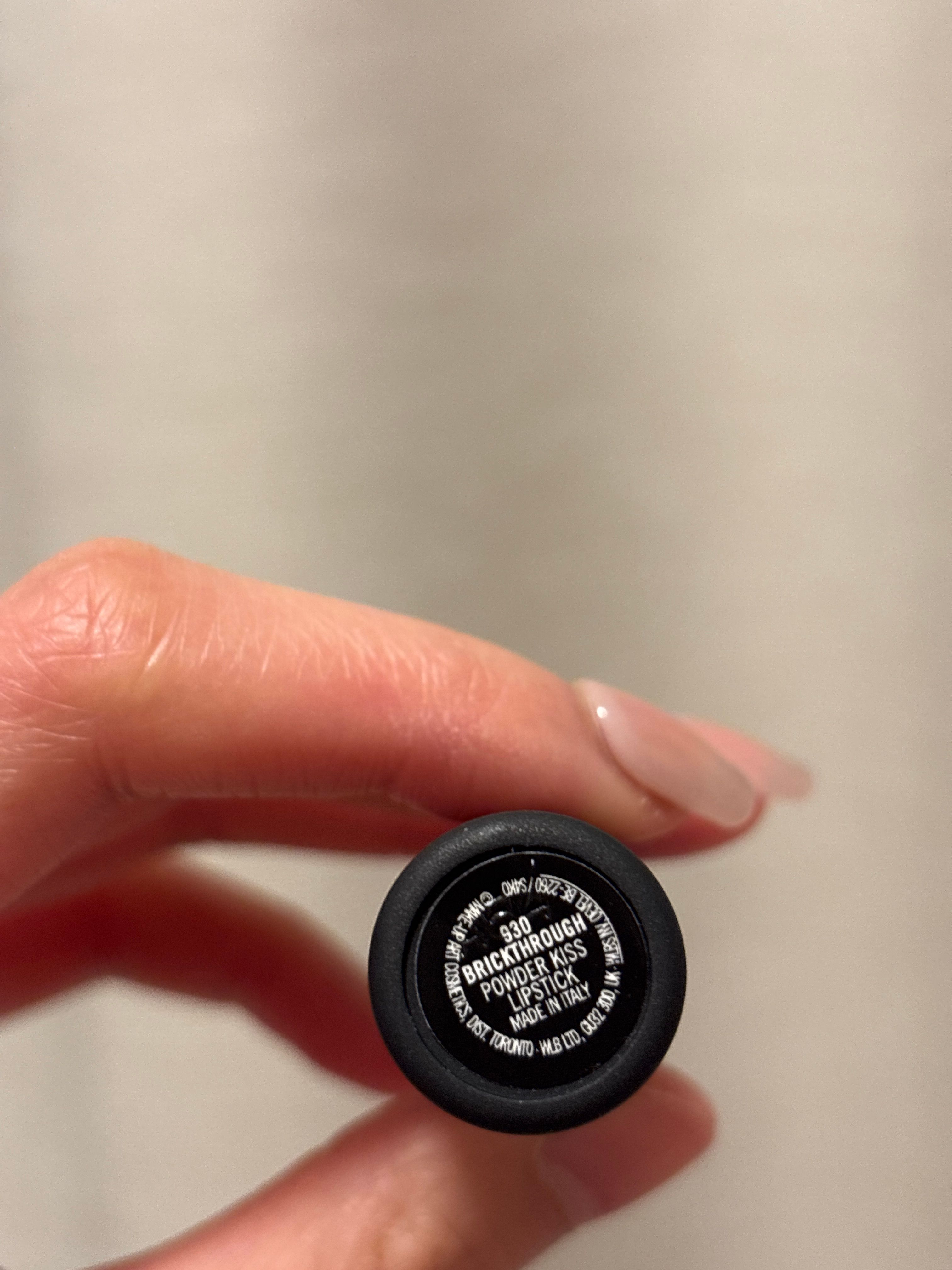 MAC Cosmetics 絲霧唇膏 真實評價/實測照片 bytas**************com 2