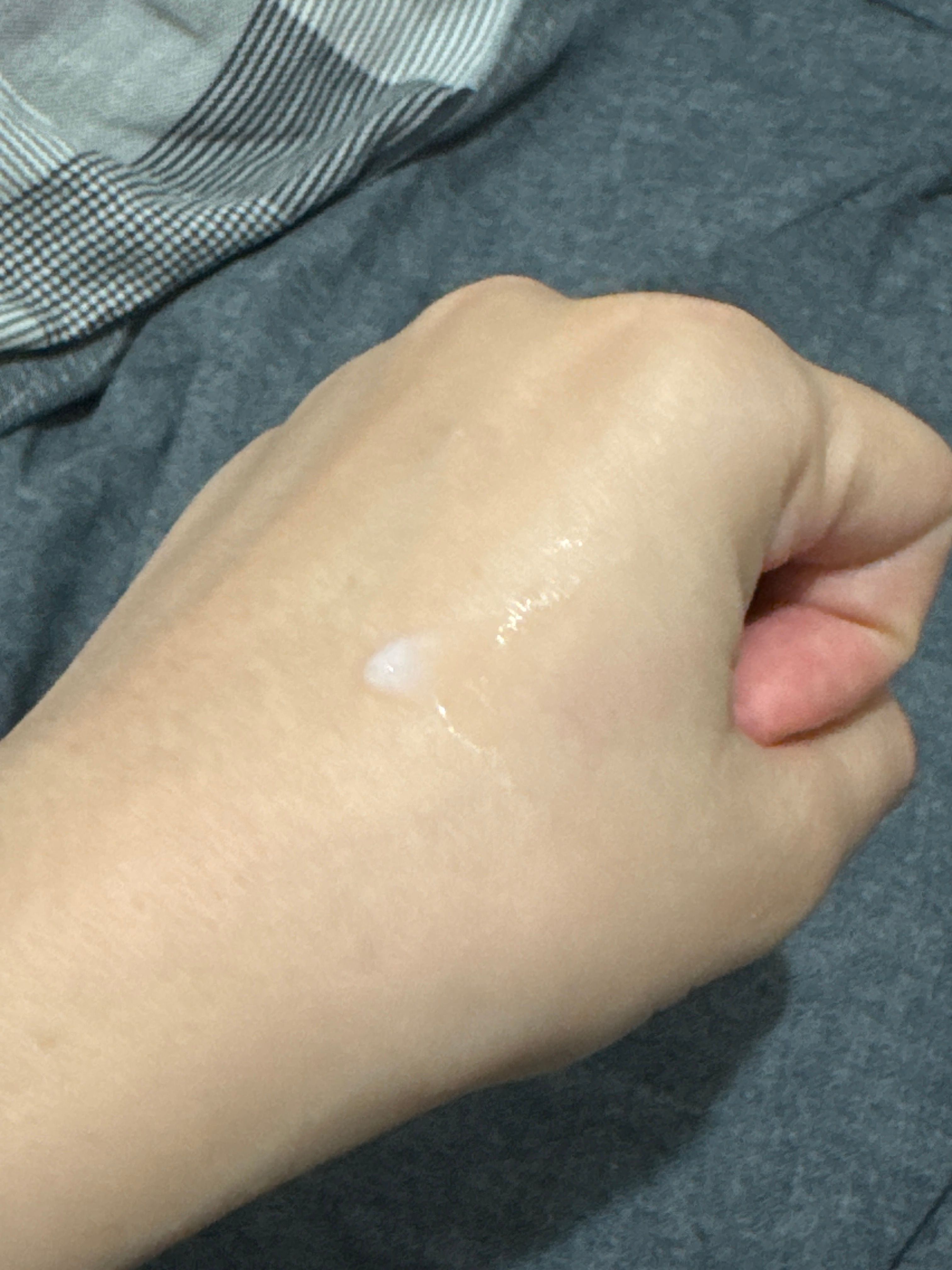 VT Cosmetics VT 塗抹式微針精華 100 真實評價/實測照片 byChi*****ing 1