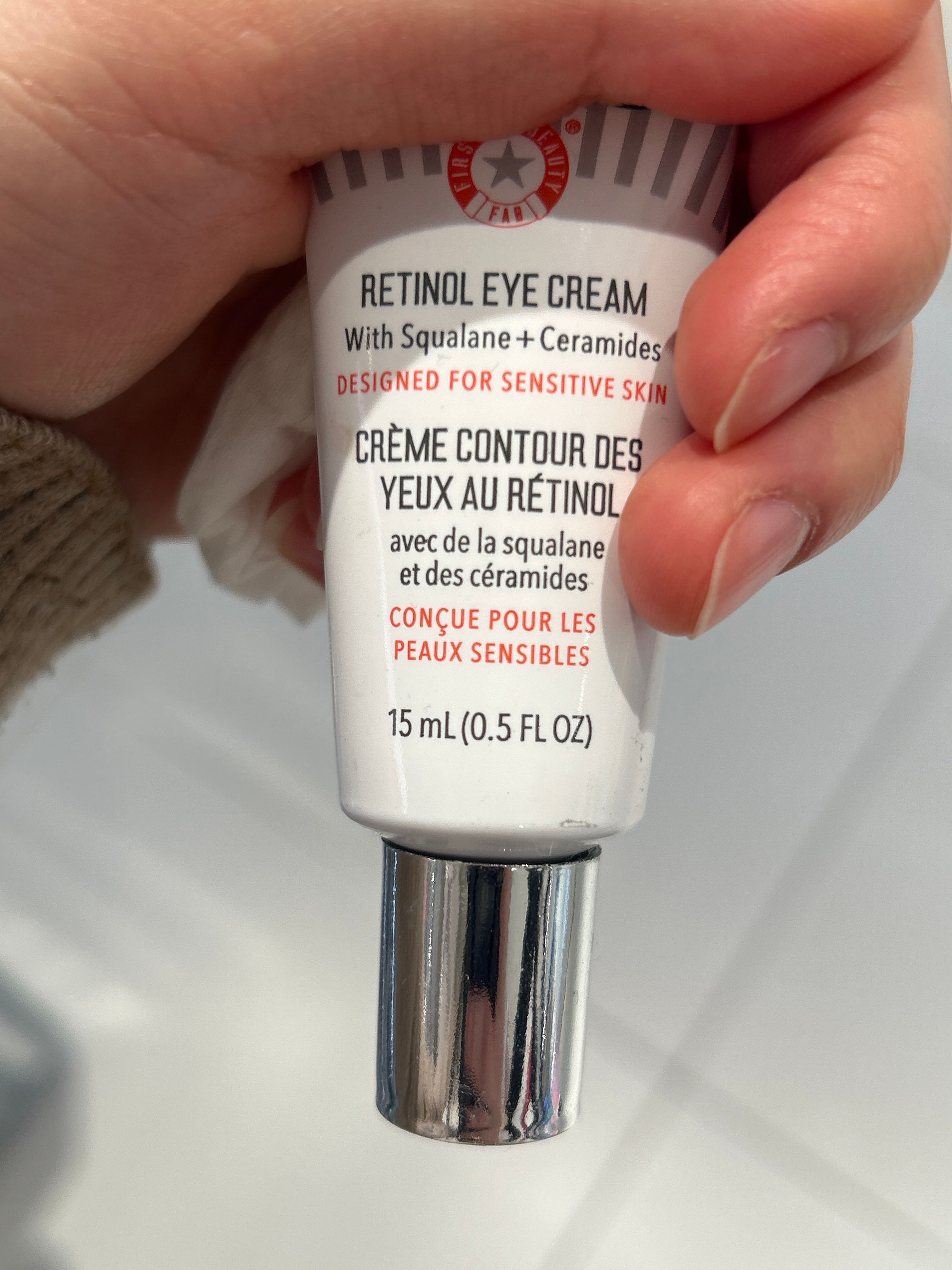 First Aid Beauty 視黃醇三重功效透明質酸緊緻抗皺眼霜 FAB Skin Lab Retinol Eye Cream with Triple Hyaluronic Acid 真實評價/用後感 by* 2 First Aid Beauty 視黃醇三重功效透明質酸緊緻抗皺眼霜 FAB Skin Lab Retinol Eye Cream with Triple Hyaluronic Acid 真實評價/實測照片 by* 2