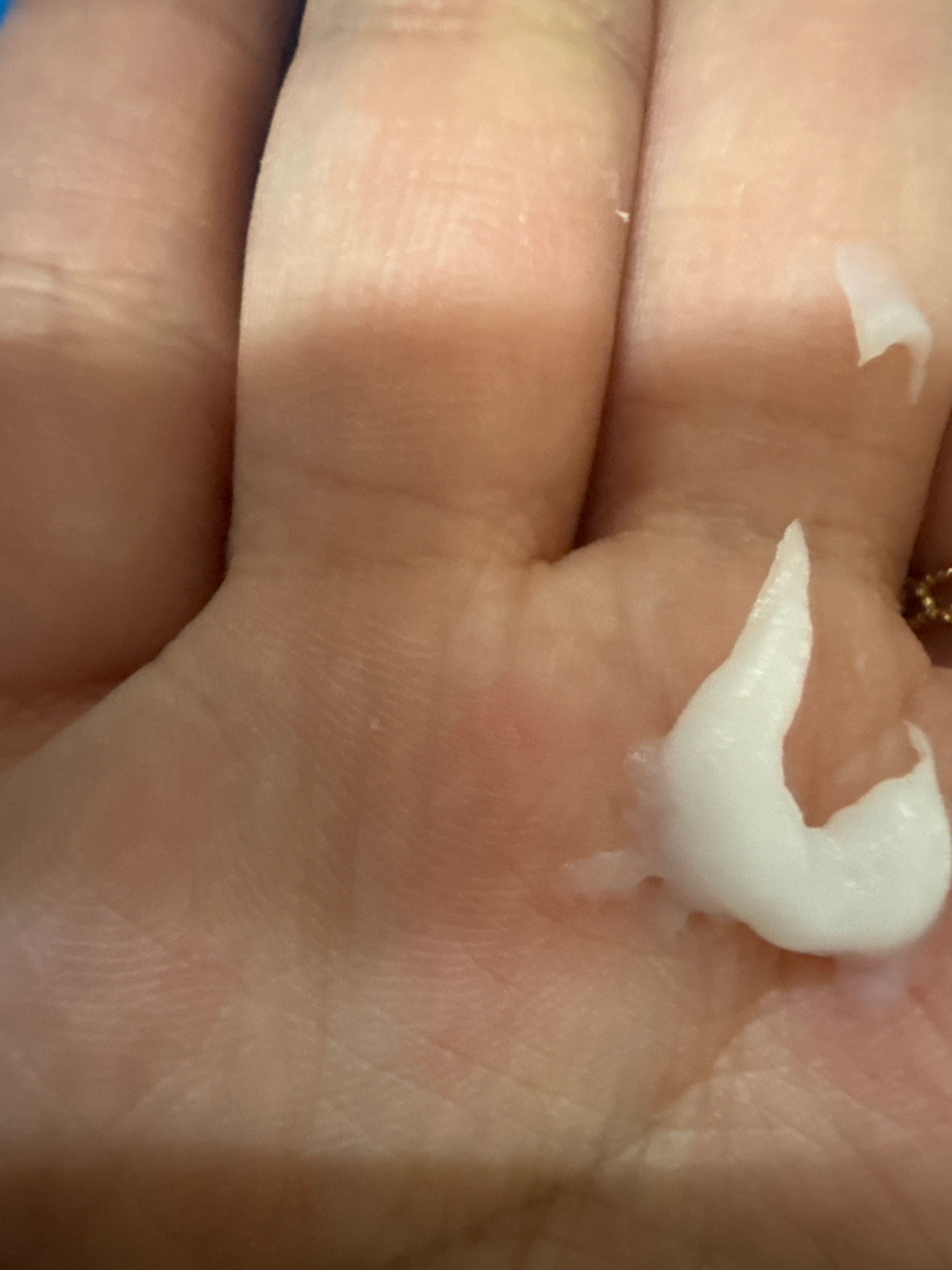 德國小甘菊 Herbacin 德國小甘菊經典配方護手霜 真實評價/實測照片 byH***n 1