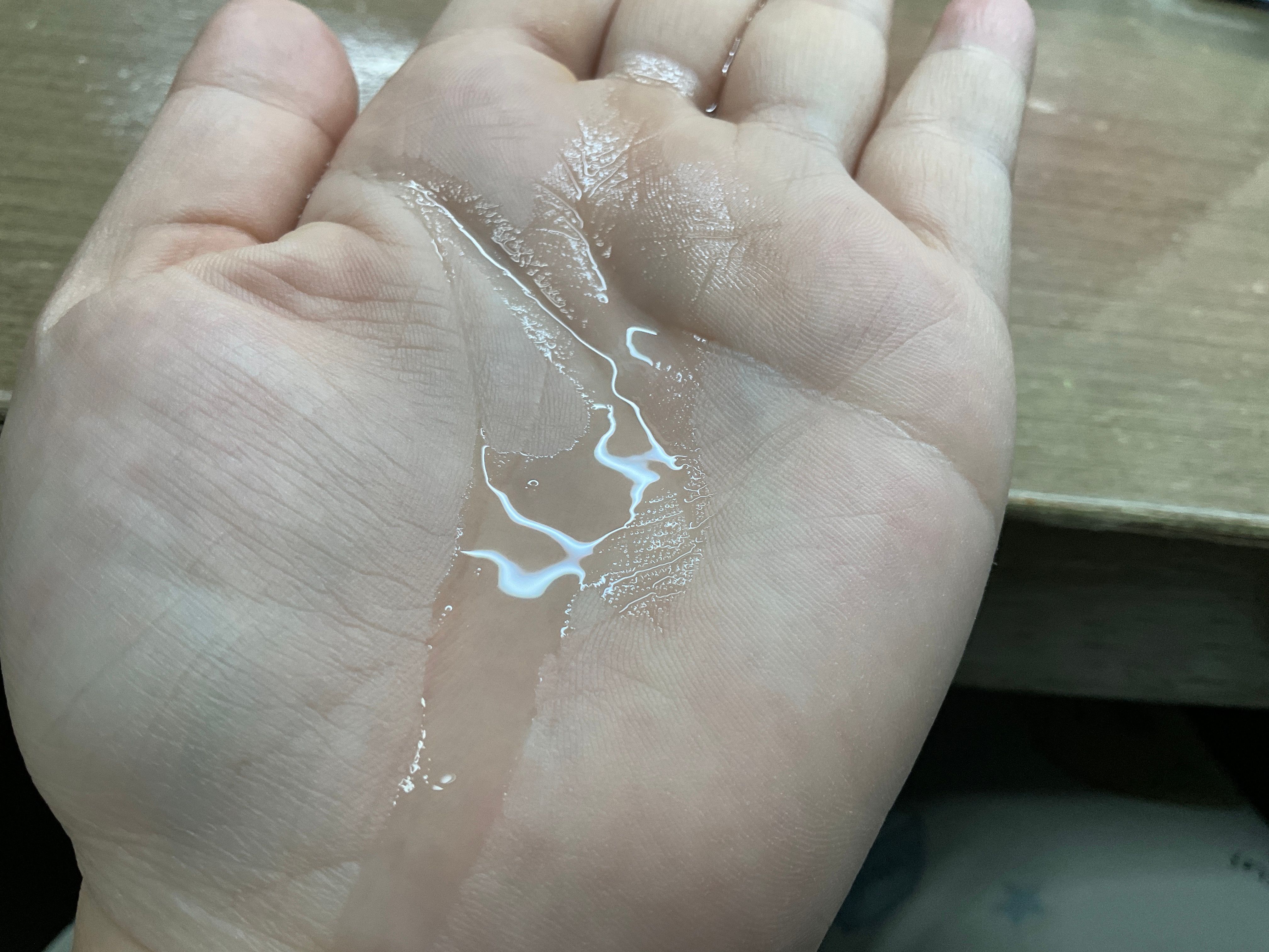 The Body Shop 茶樹潔面爽膚水 真實評價/用後感 byKir******wok 1 The Body Shop 茶樹潔面爽膚水 真實評價/實測照片 byKir******wok 1