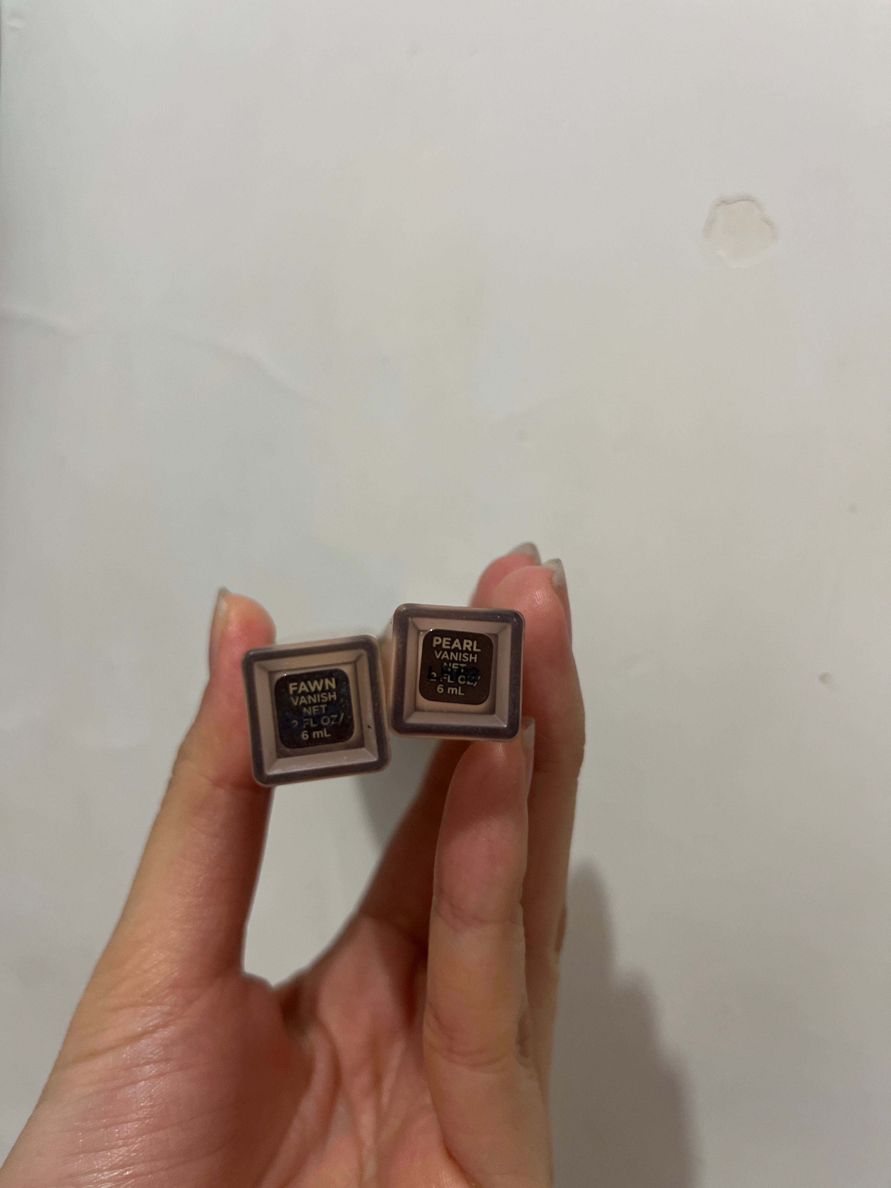 HOURGLASS 無瑕遮瑕液 真實評價/實測照片 bywwp***********com 2