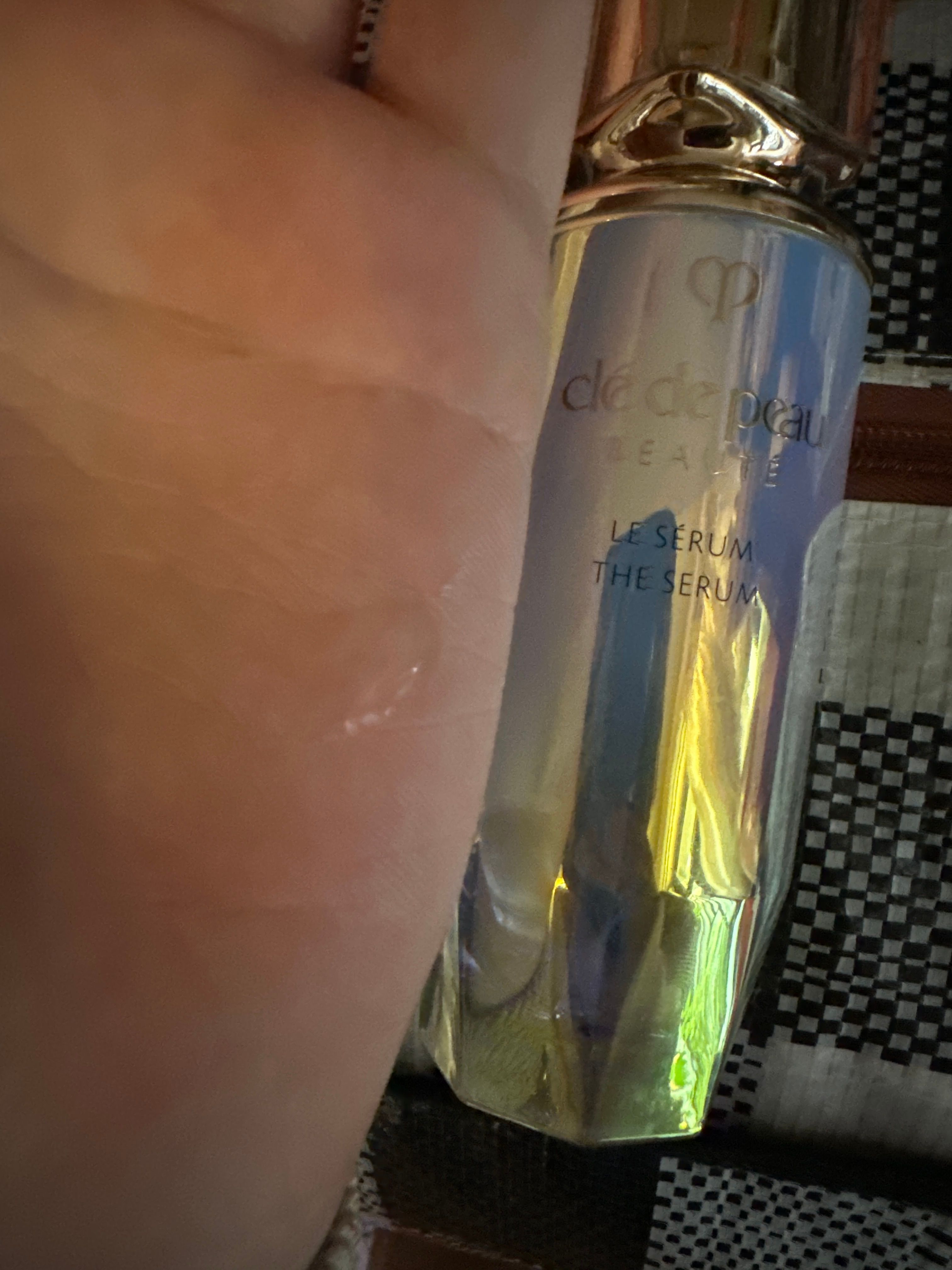 Cle De Peau 煥活細胞精華 真實評價/實測照片 byHaz****ong 1