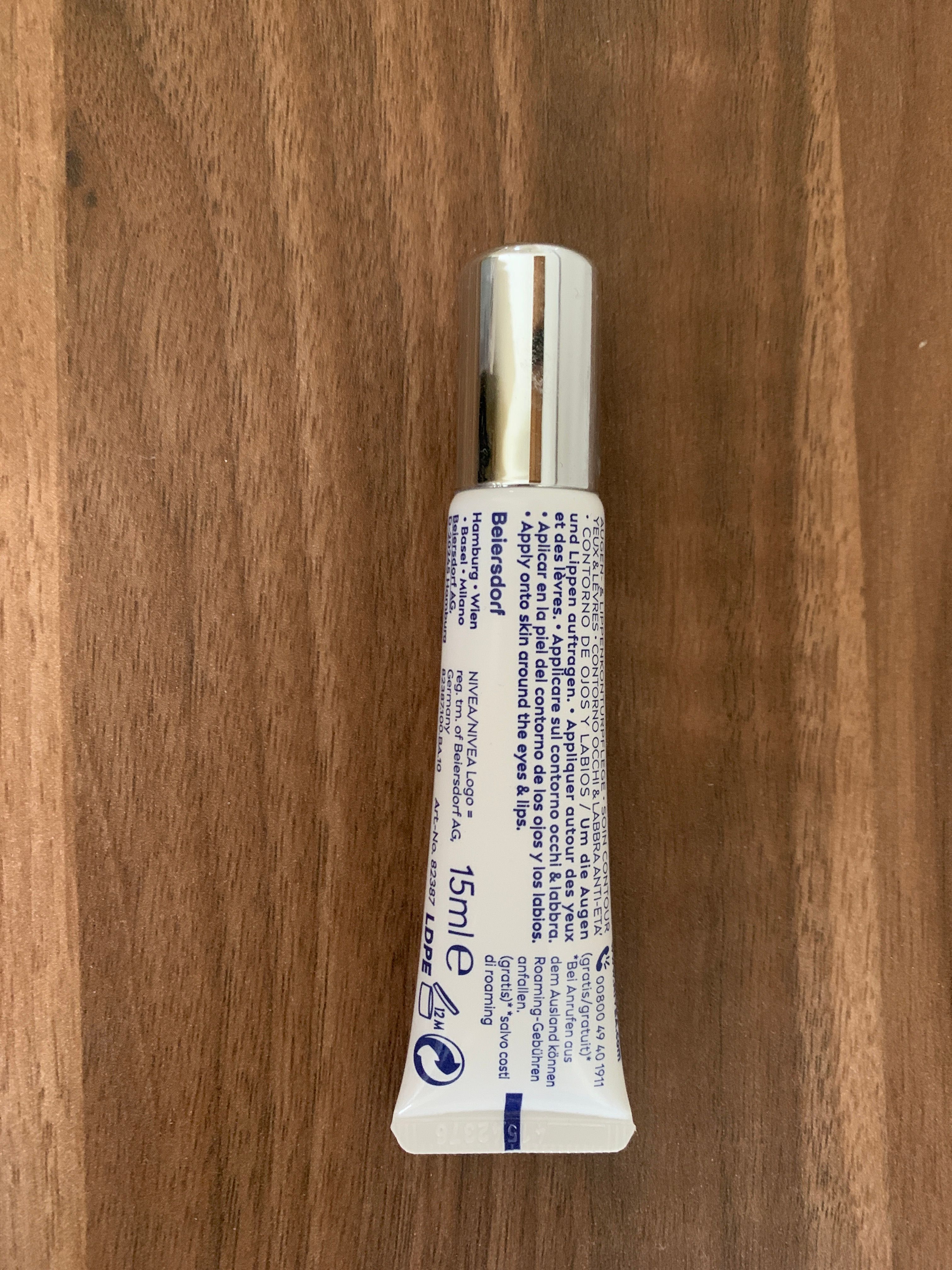 Nivea CELLULAR 細胞激活抗皺緊緻修護眼霜 真實評價/用後感 by161**************com 2 Nivea CELLULAR 細胞激活抗皺緊緻修護眼霜 真實評價/實測照片 by161**************com 2