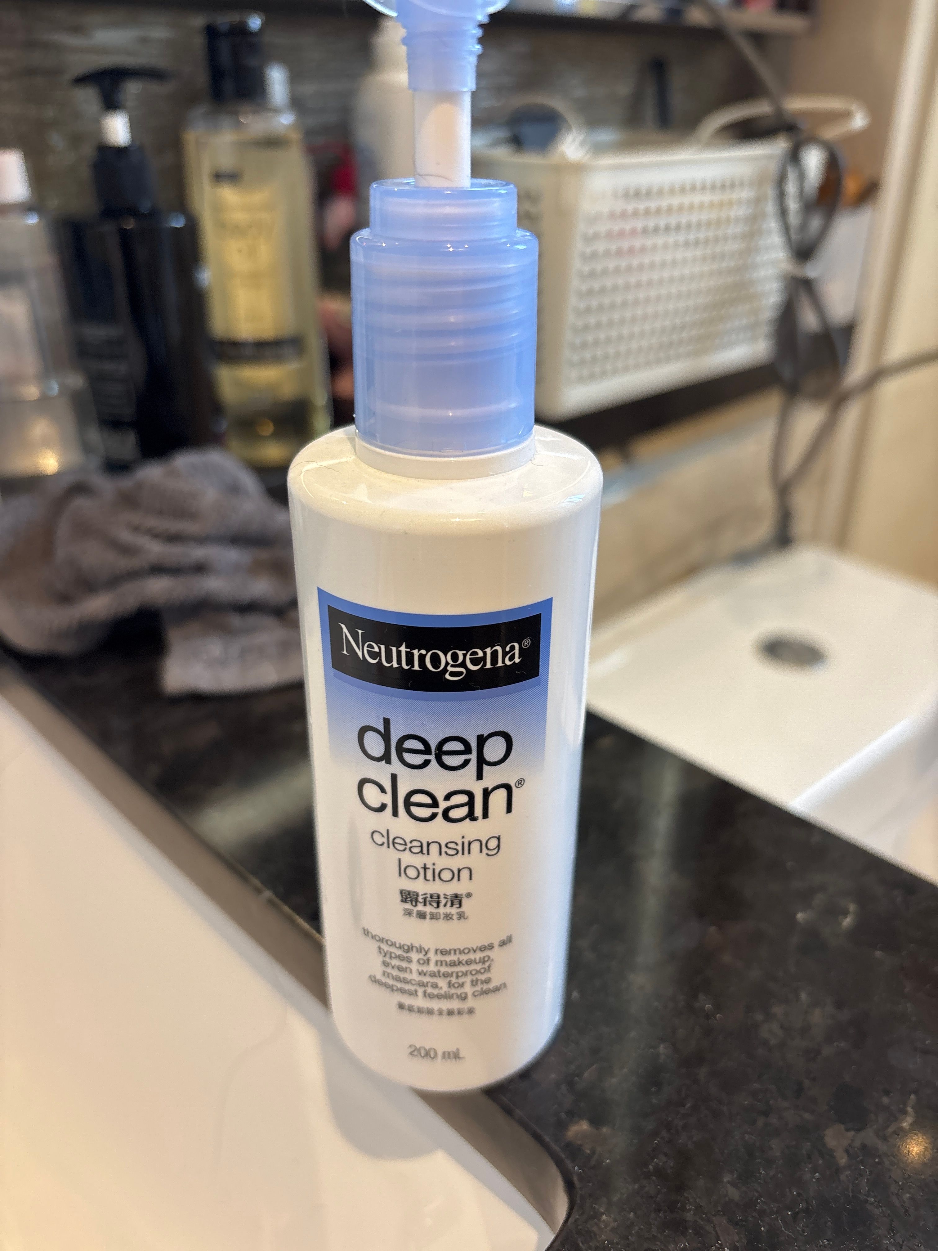 Neutrogena 露得清 深層卸妝霜 真實評價/實測照片 byHeb***ong 2
