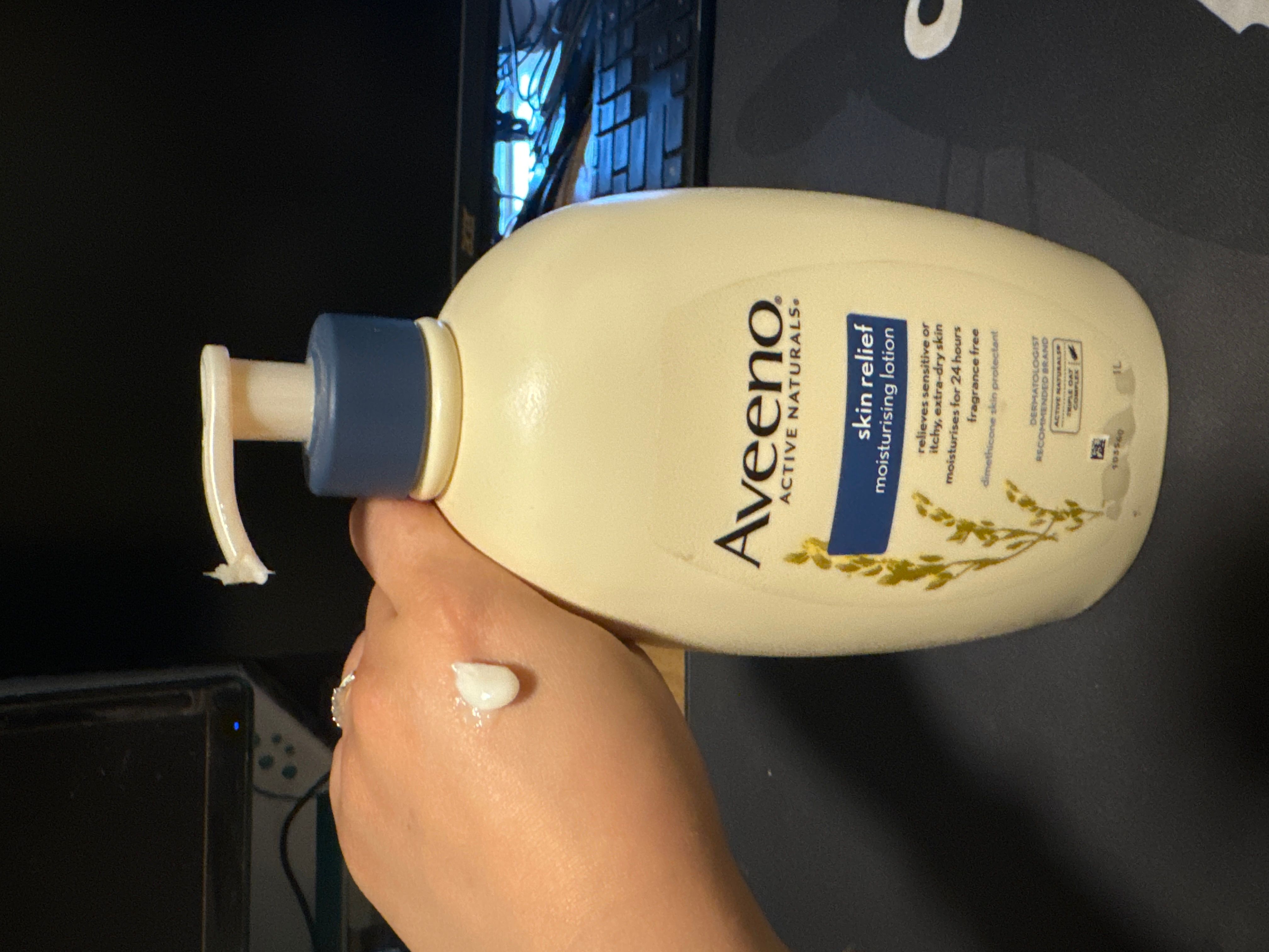 Aveeno 天然燕麥高效舒緩保濕乳 真實評價/實測照片 byY*n 1