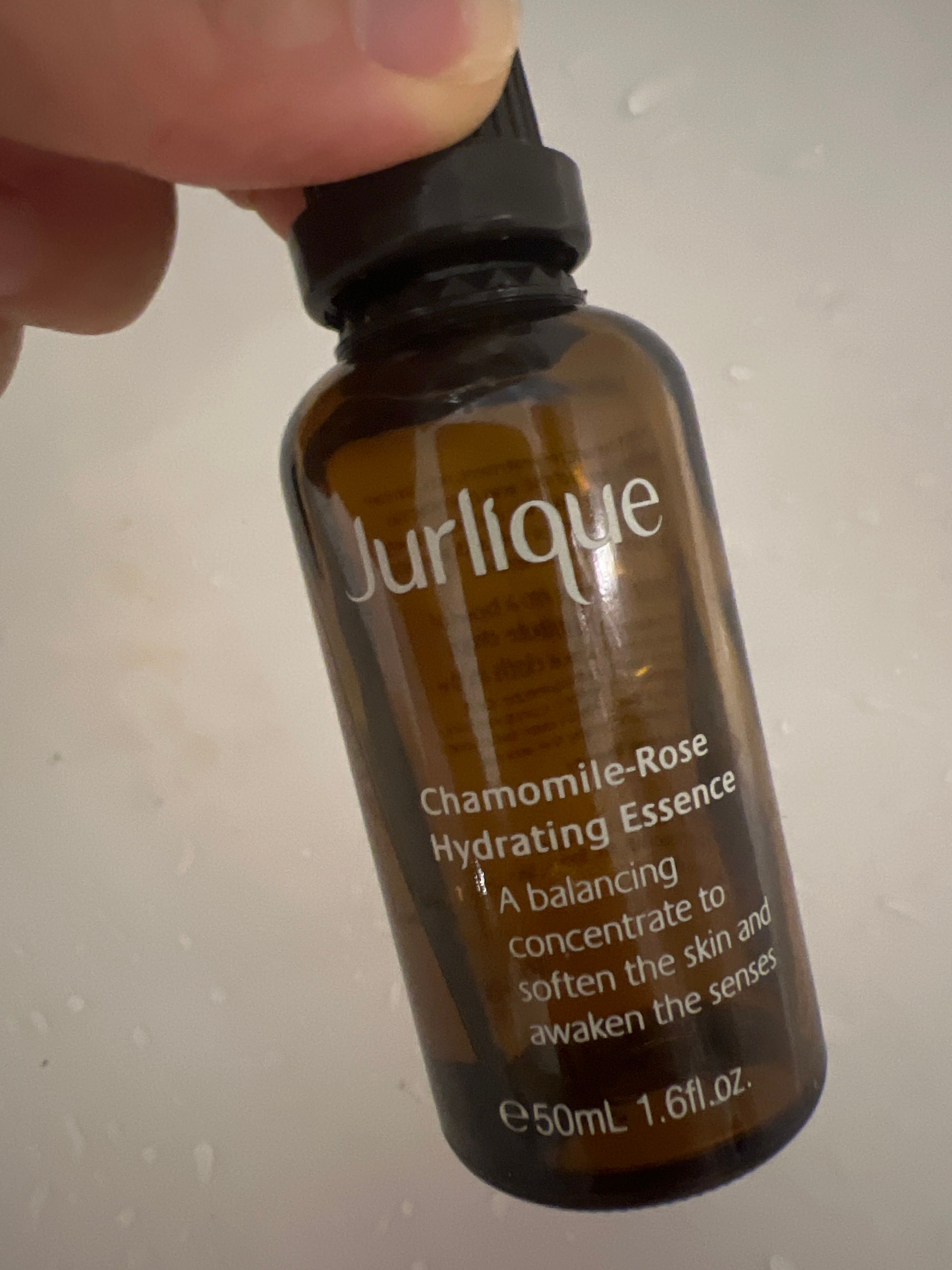 Jurlique 洋甘菊/玫瑰保濕香薰精華 真實評價/用後感 byIn**ni 1 Jurlique 洋甘菊/玫瑰保濕香薰精華 真實評價/實測照片 byIn**ni 1