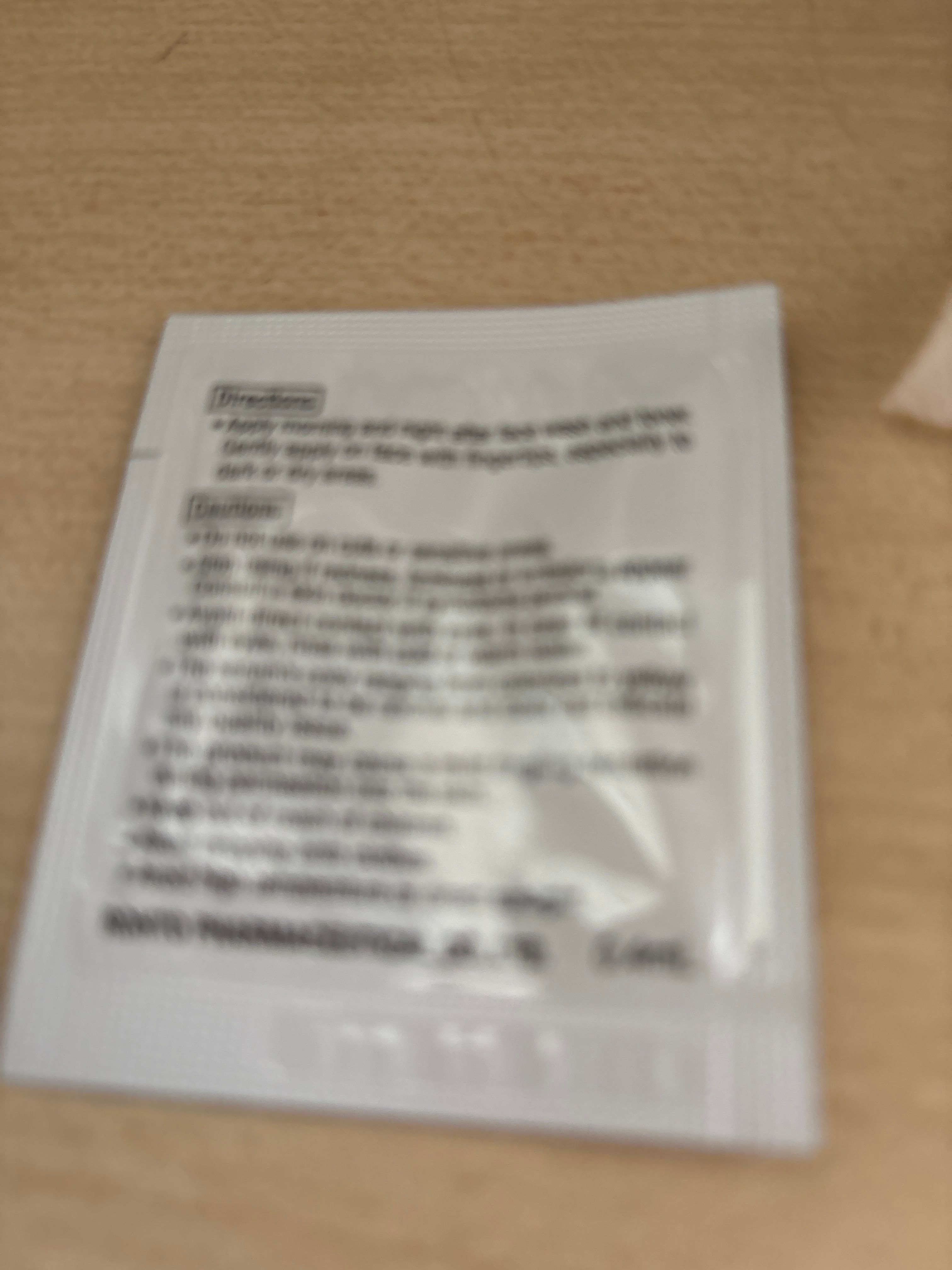 Dermacept 5%「純維他命C」精華 真實評價/實測照片 byman****************com 2