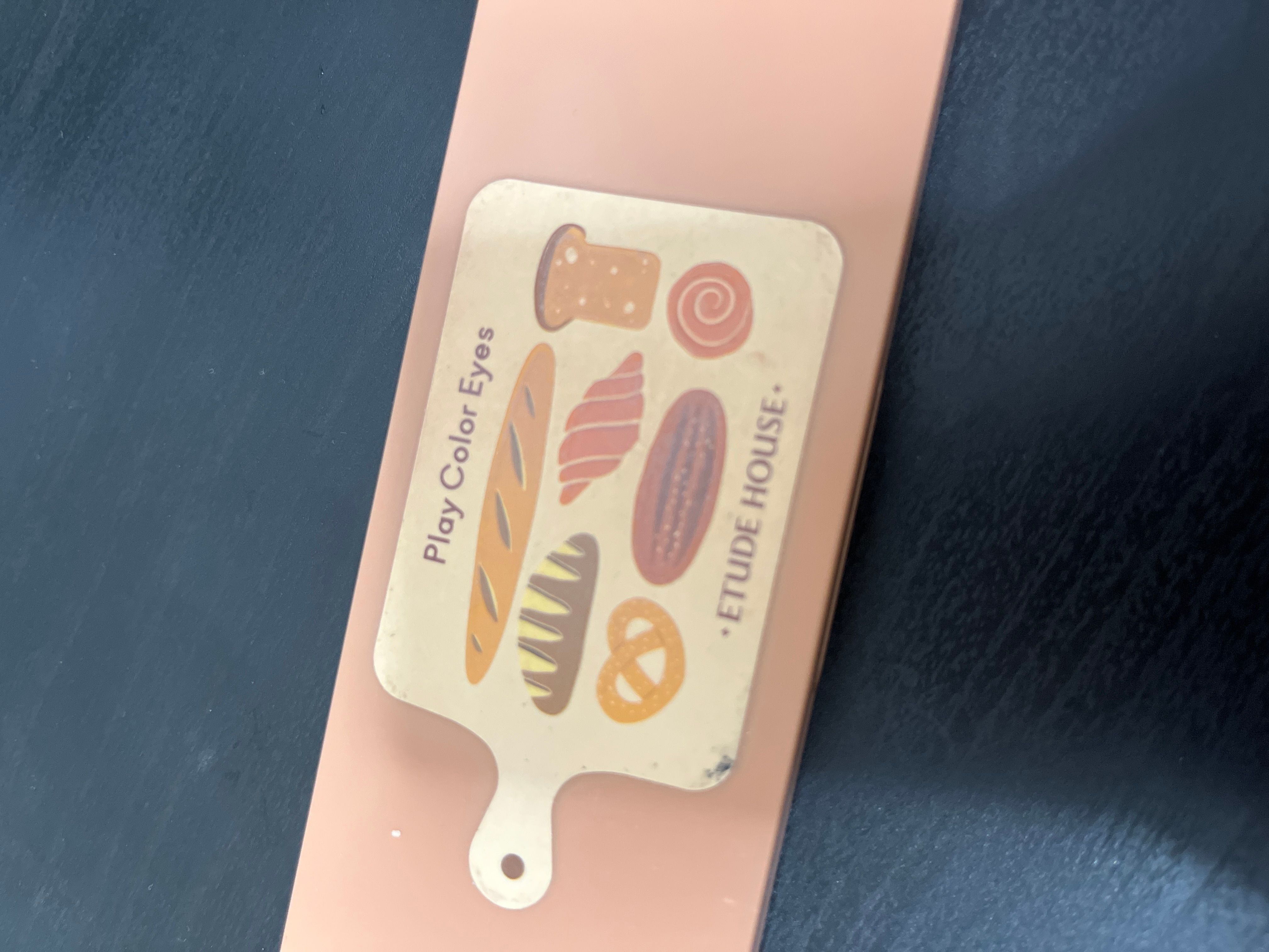 Etude 10色眼影盤 #Bake House 真實評價/用後感 byhey***************com 1 Etude 10色眼影盤 #Bake House 真實評價/實測照片 byhey***************com 1