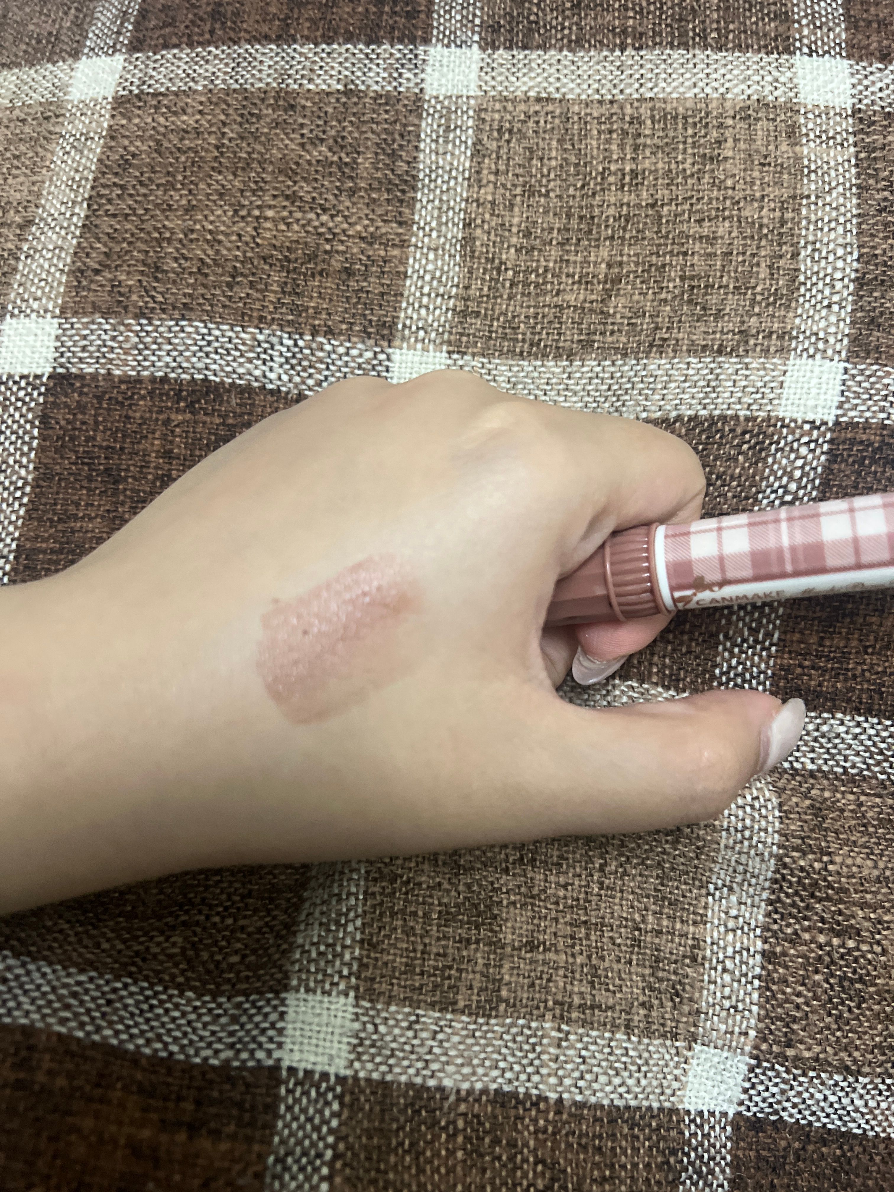 Canmake 持久豐盈水潤唇膏 真實評價/實測照片 bycin***************com 1