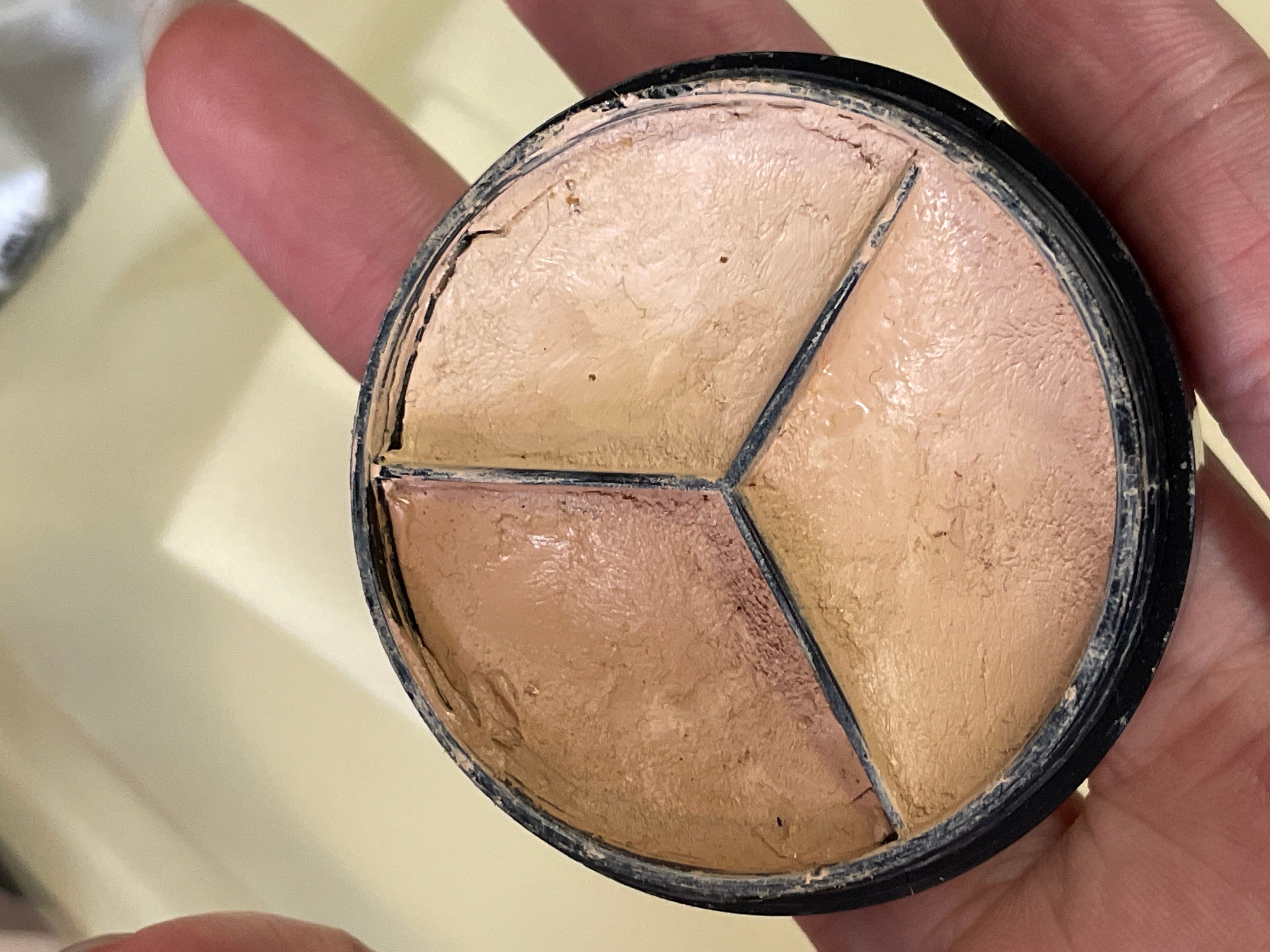 J/X Professional 三色遮瑕膏 真實評價/實測照片 byhil****************com 1