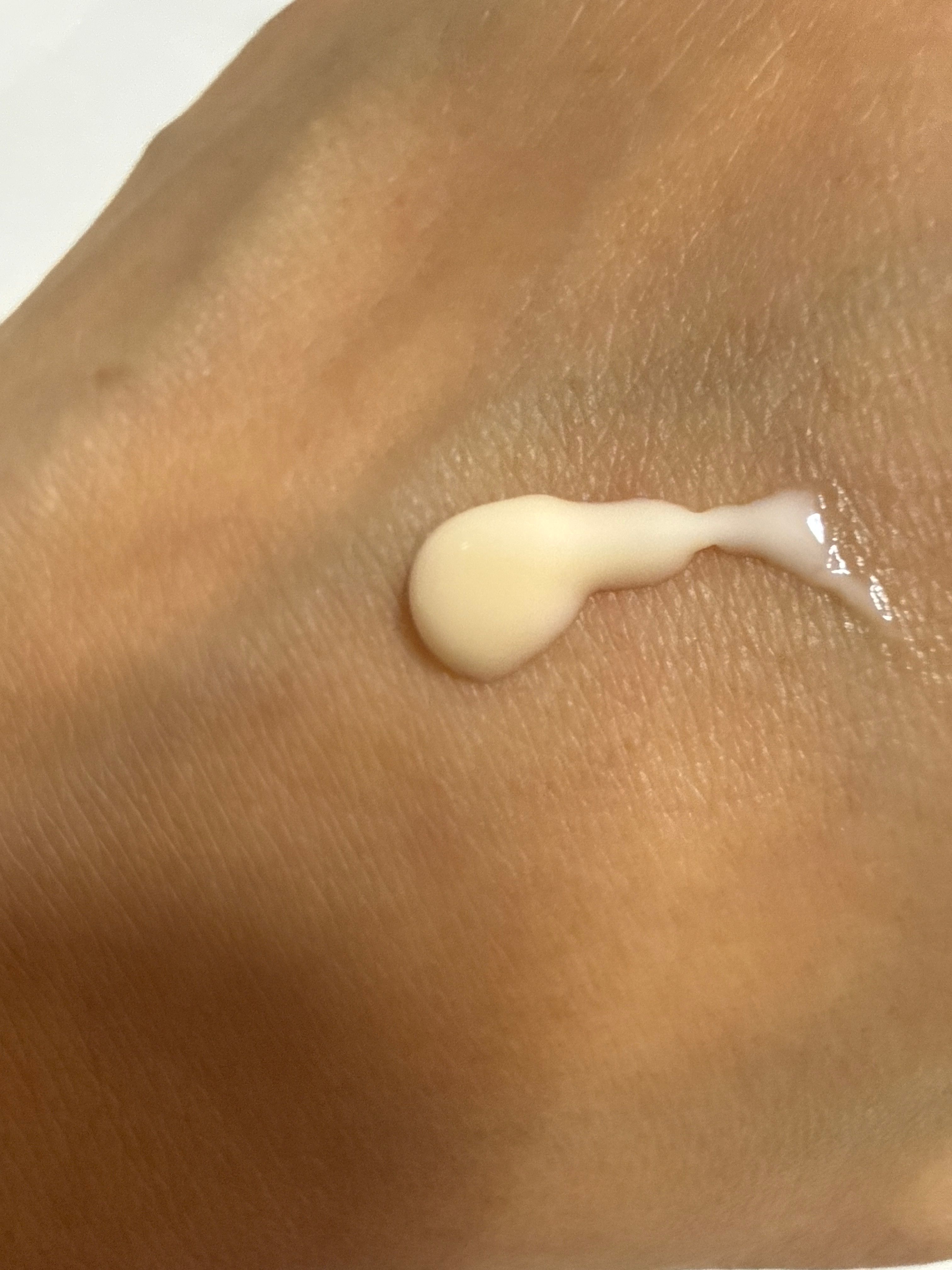 Nivea Luminous630 雙效淡斑透白精華 真實評價/實測照片 bygin**************com 1