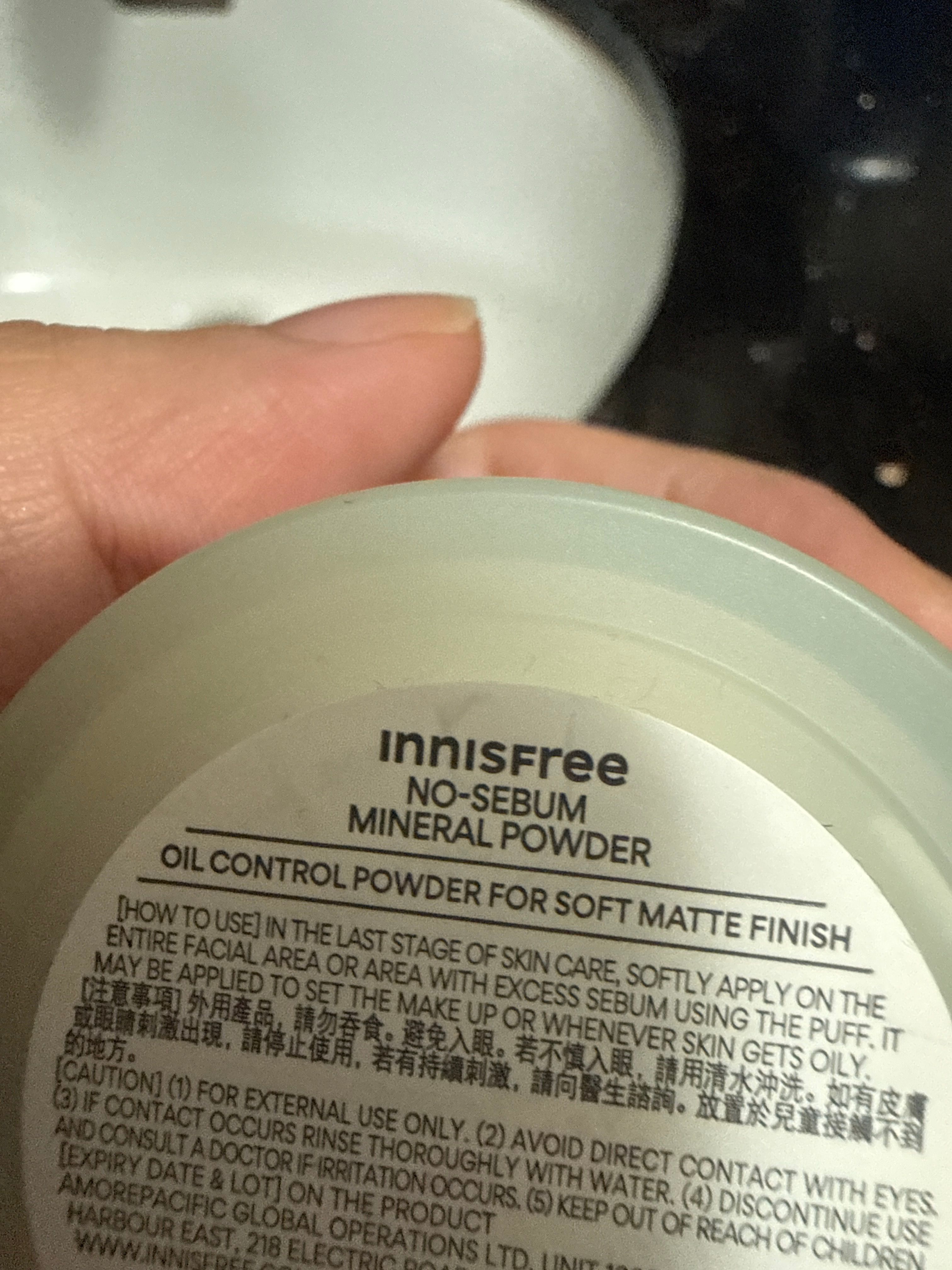 Innisfree 控油礦物質散粉 真實評價/實測照片 byKwo***uen 2