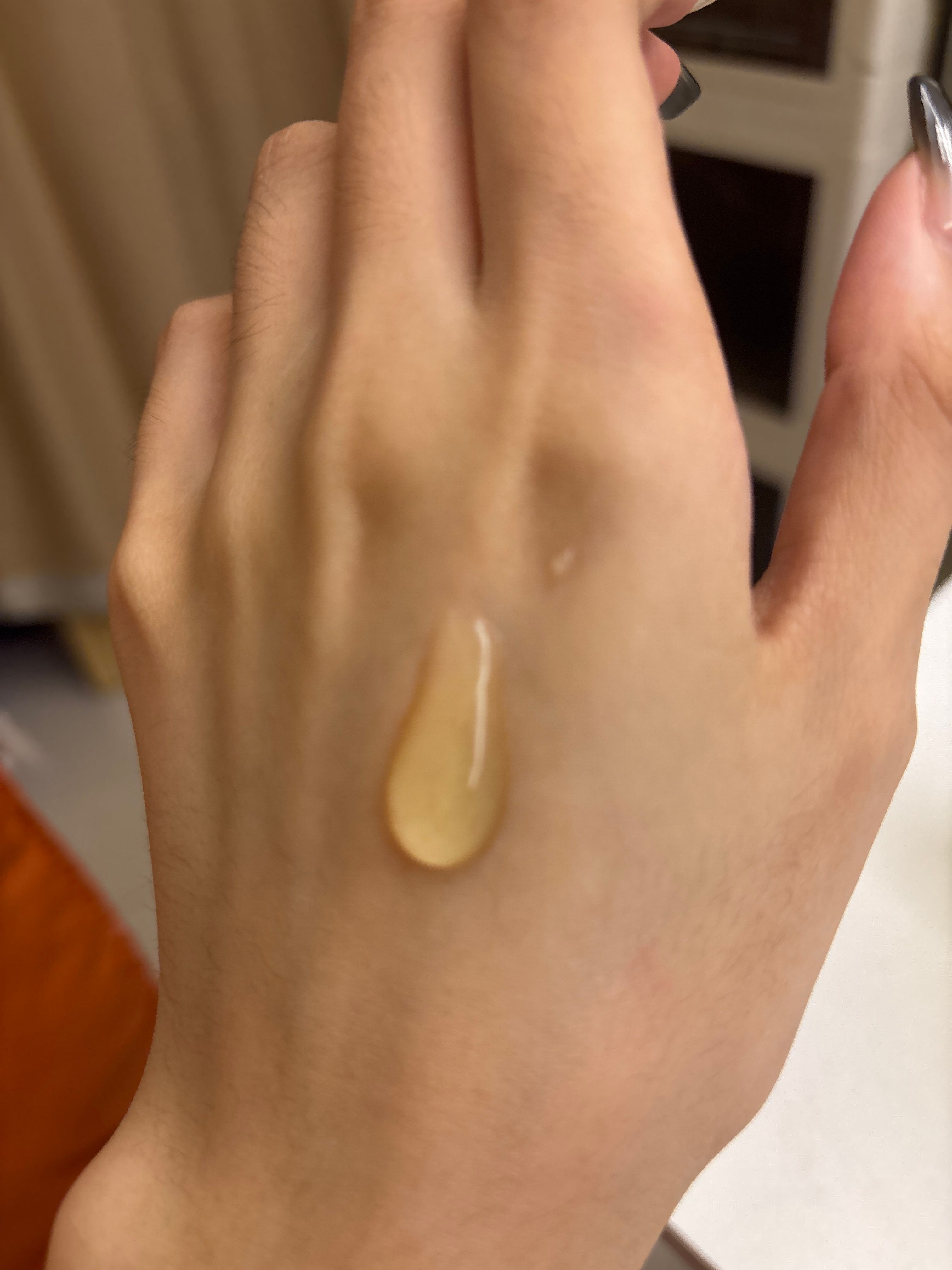 Goodal 濟州青橘維C美白淡斑去痘印保濕精華 真實評價/用後感 bya51**************com 1 Goodal 濟州青橘維C美白淡斑去痘印保濕精華 真實評價/實測照片 bya51**************com 1