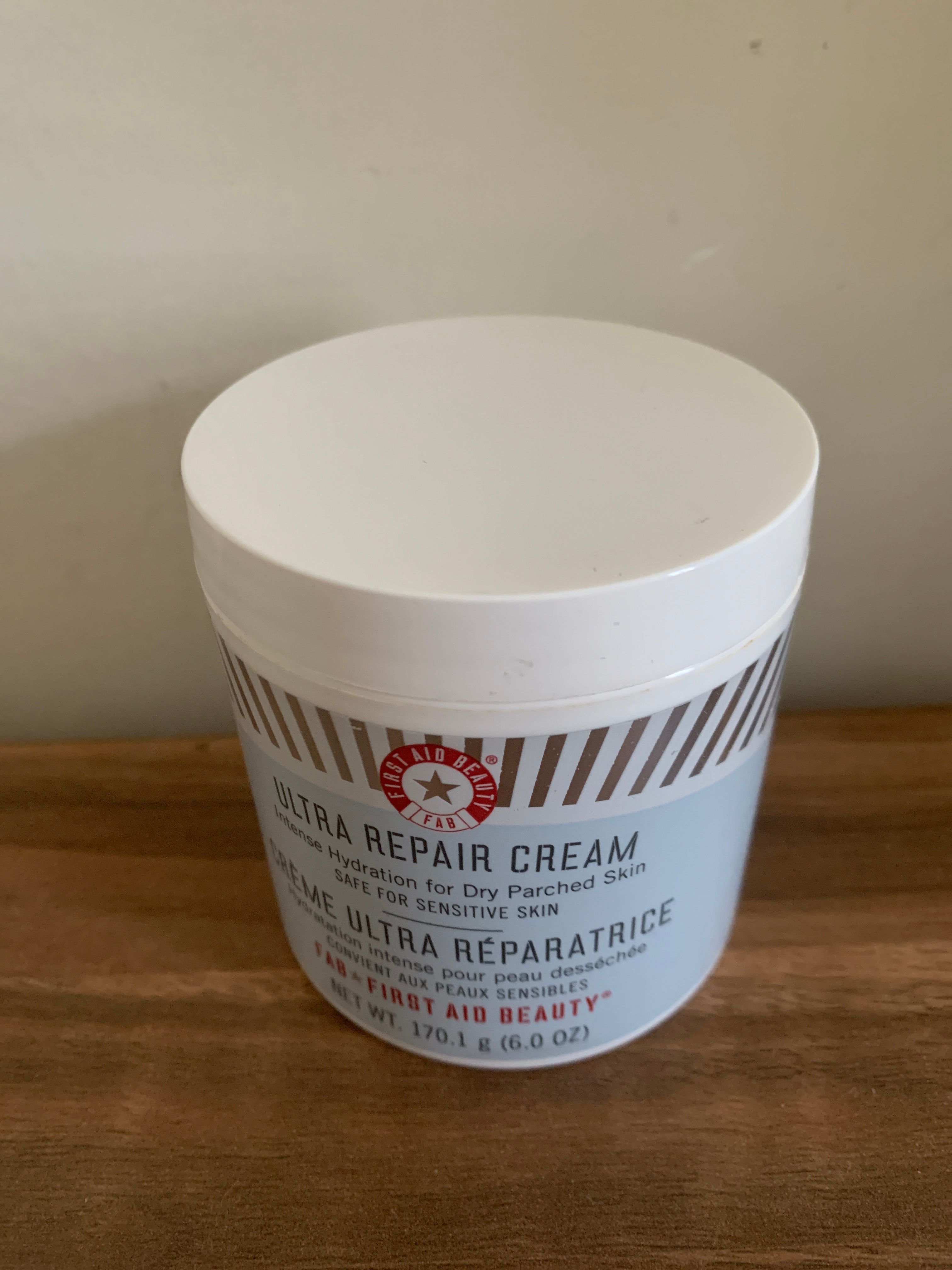 First Aid Beauty 強效保濕修復面霜 Ultra Repair Cream 真實評價/用後感 by161**************com 2 First Aid Beauty 強效保濕修復面霜 Ultra Repair Cream 真實評價/實測照片 by161**************com 2