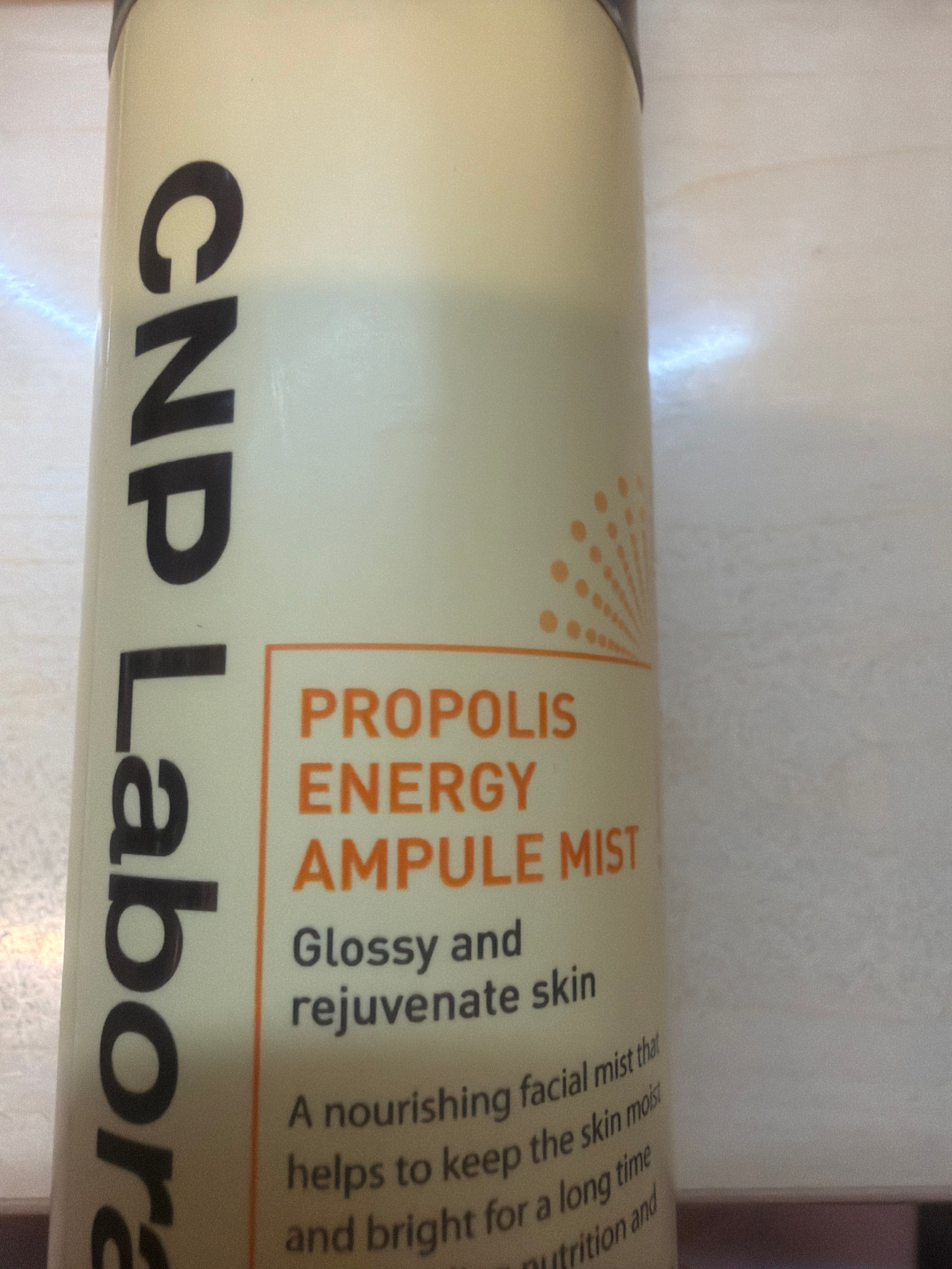 CNP Laboratory 蜂膠保濕導入噴霧 真實評價/用後感 bymch*************com 2 CNP Laboratory 蜂膠保濕導入噴霧 真實評價/實測照片 bymch*************com 2