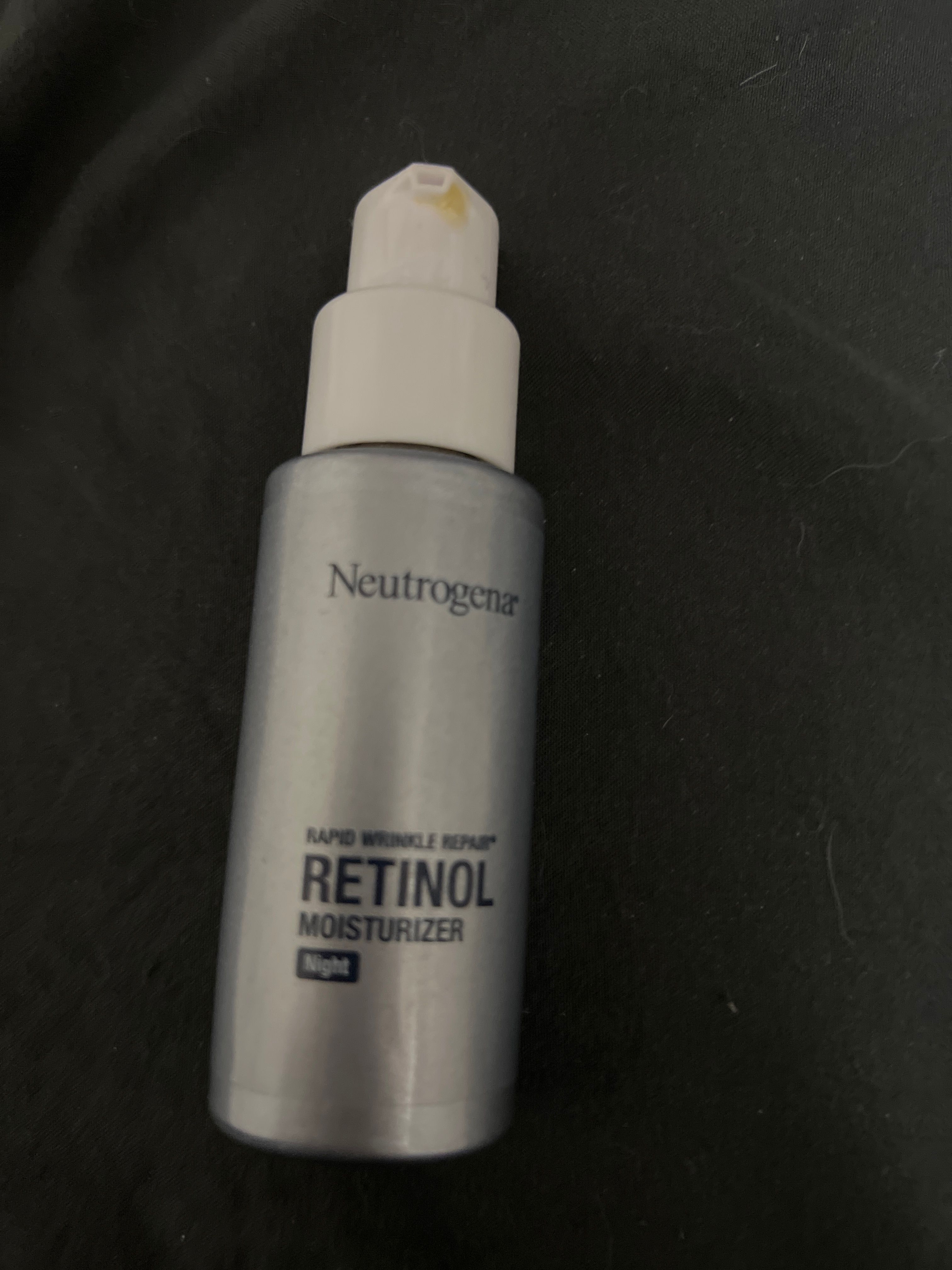 Neutrogena 露得清 Neutrogena 維A醇抗皺修護精華 30毫升 真實評價/實測照片 bys**y 1