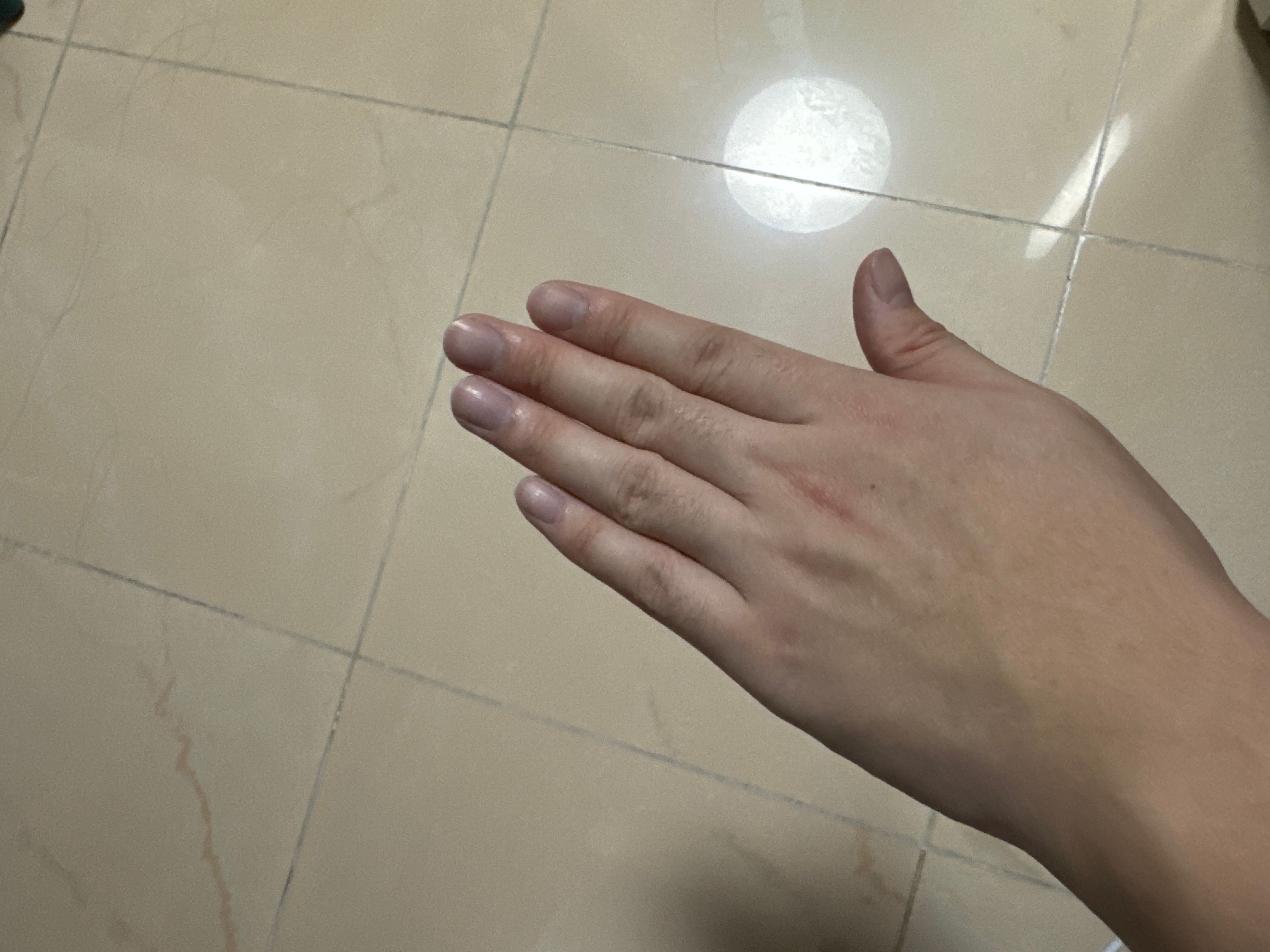 Olay 水感透白光曜精華 真實評價/實測照片 bykob****************com 1