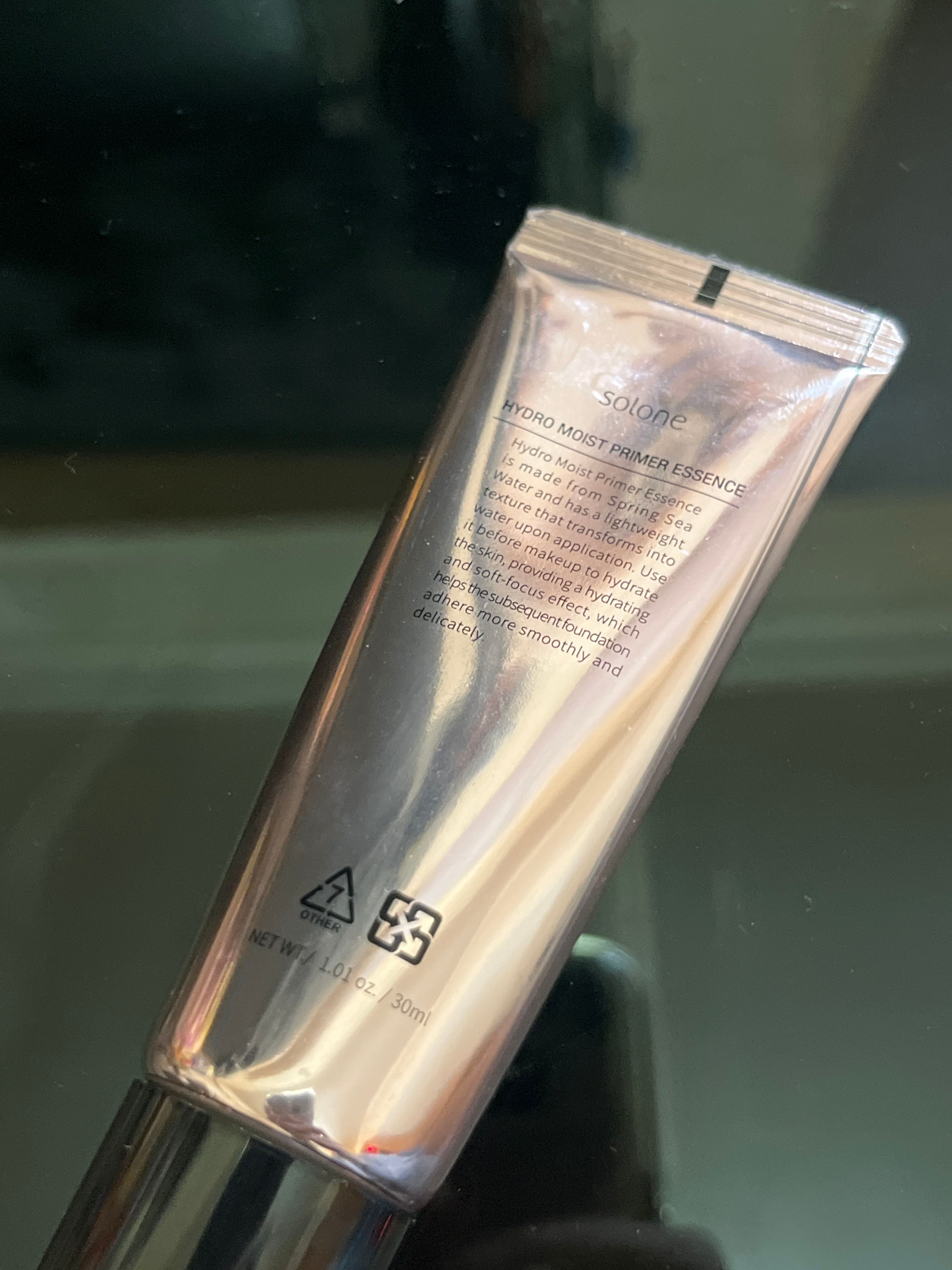Solone 補水柔焦妝前精華 真實評價/實測照片 byE**i 1