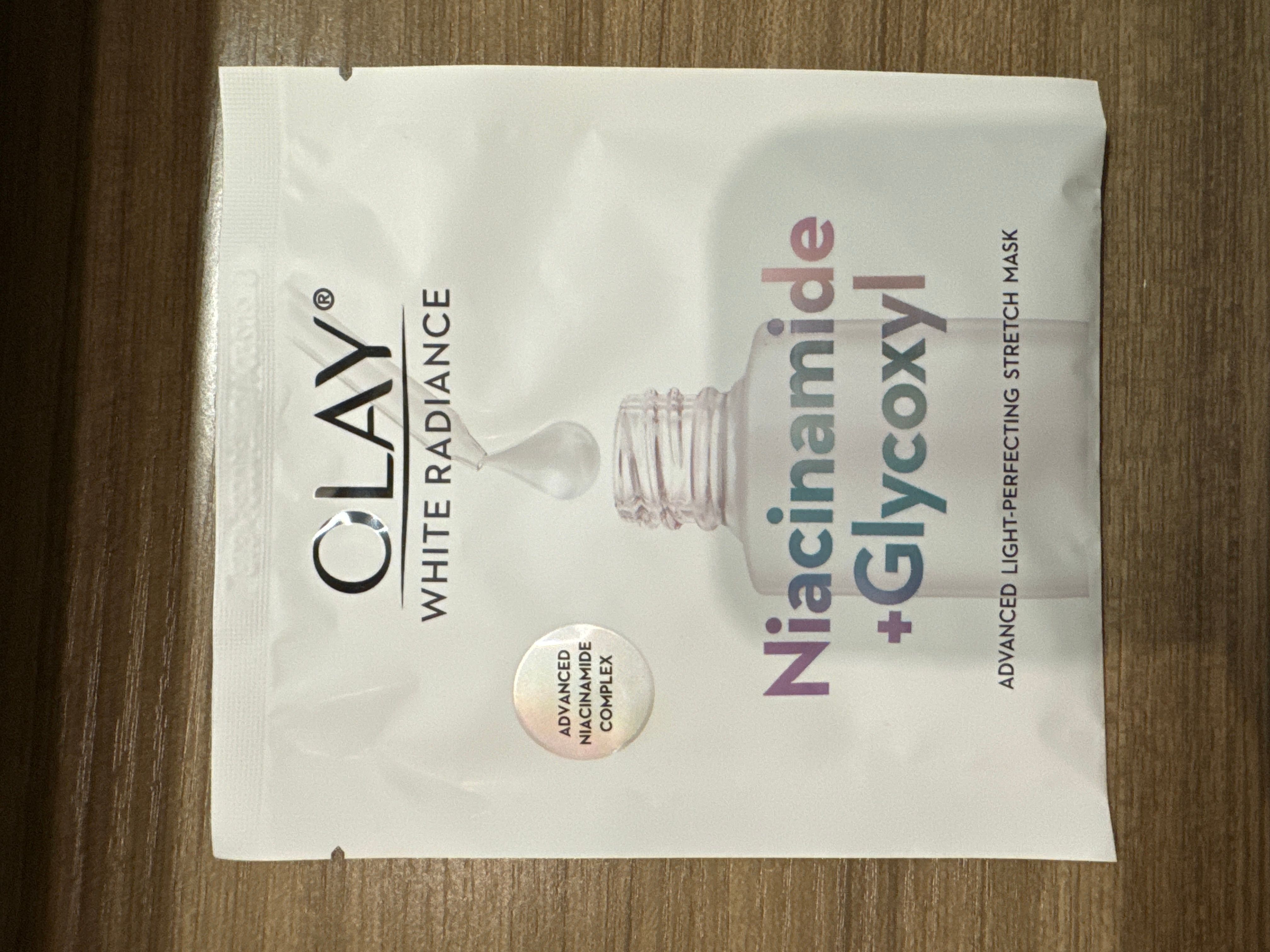 Olay 水感透白光曜鑽紋彈力面膜 真實評價/實測照片 byn* 1