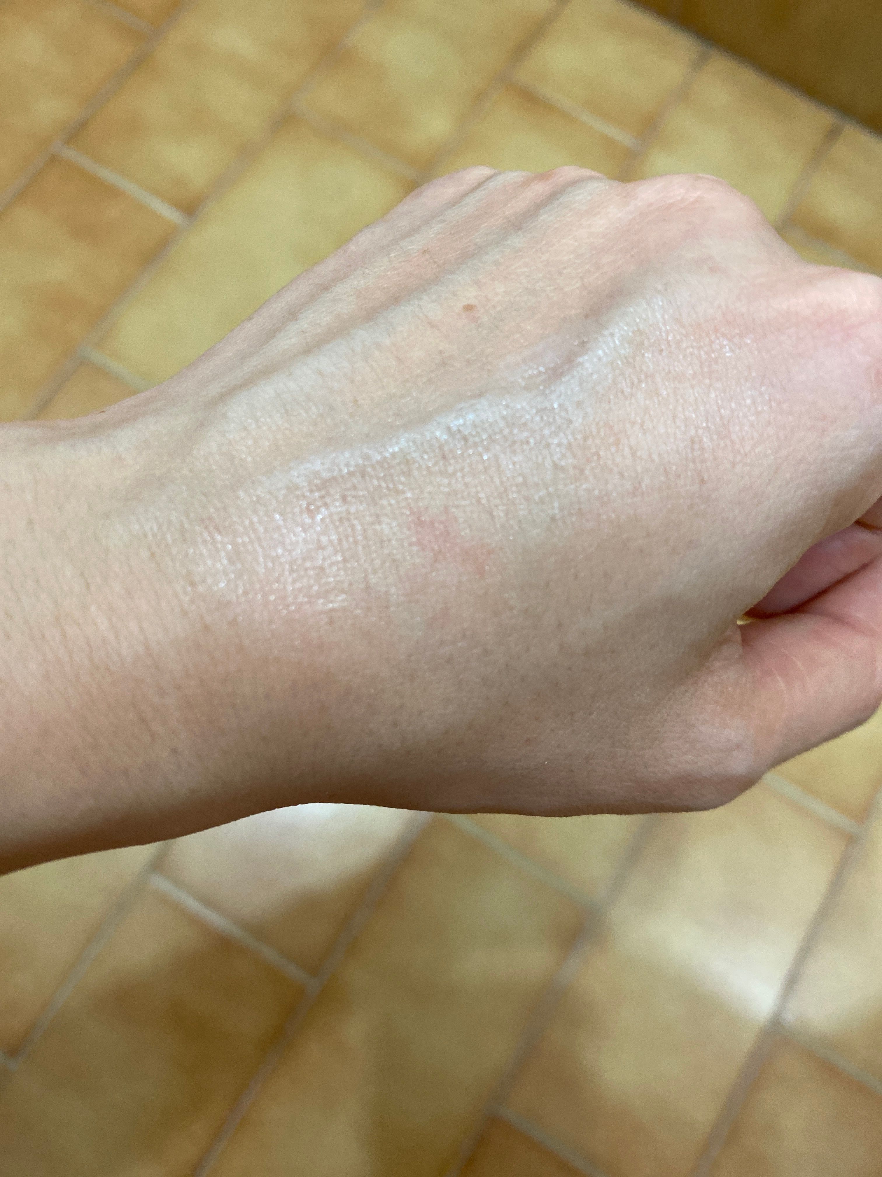 Biore 水凝長效保濕防曬乳 (冰涼配方) 真實評價/實測照片 bysiu************com 1