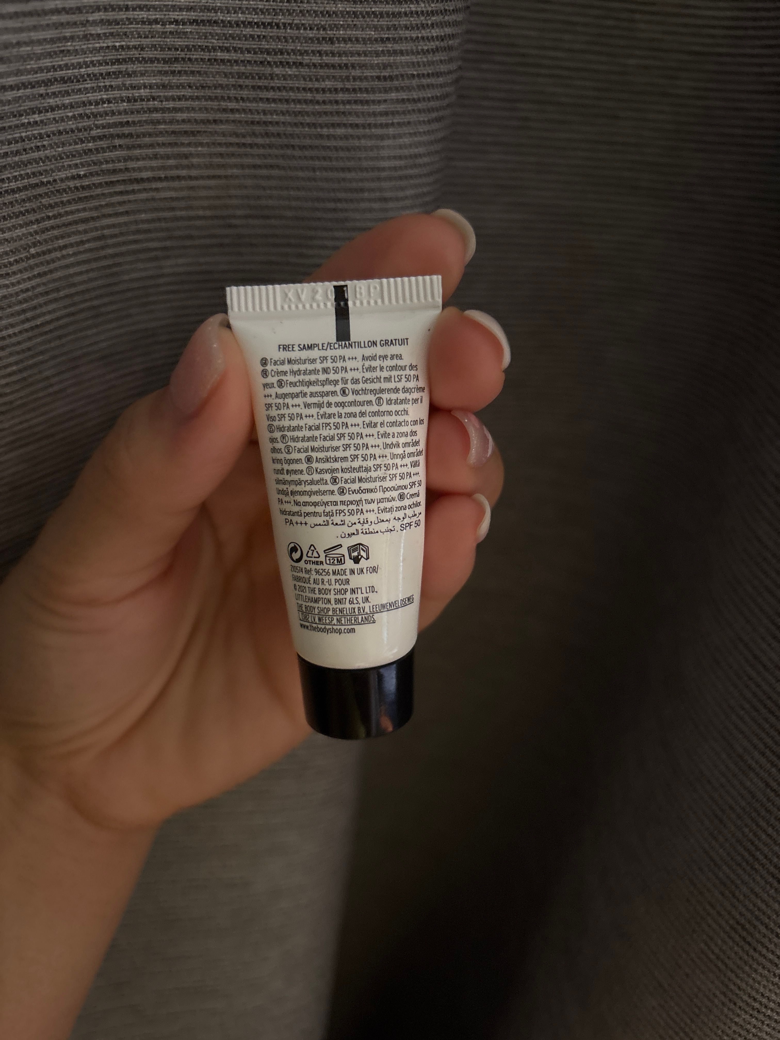 The Body Shop 升級版全效透薄抗氧防曬乳SPF50+ PA++++ Skin Defence Multi-Protection Lotion SPF 50+ PA++++ 真實評價/實測照片 byHeb***ong 1
