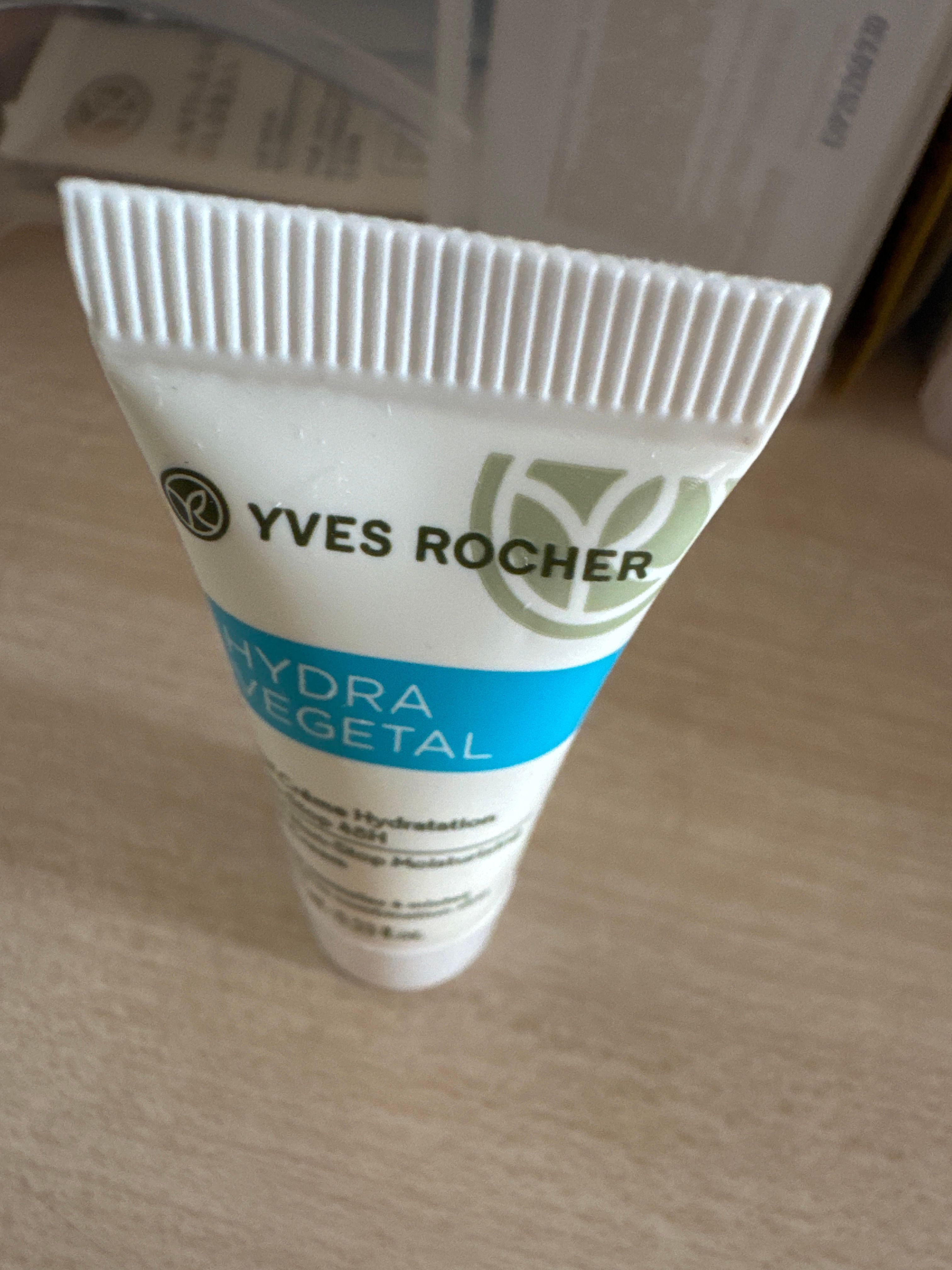 YVES ROCHER 有機蜜漾敏弱舒緩修復霜 真實評價/用後感 byPu****ng 2 YVES ROCHER 有機蜜漾敏弱舒緩修復霜 真實評價/實測照片 byPu****ng 2