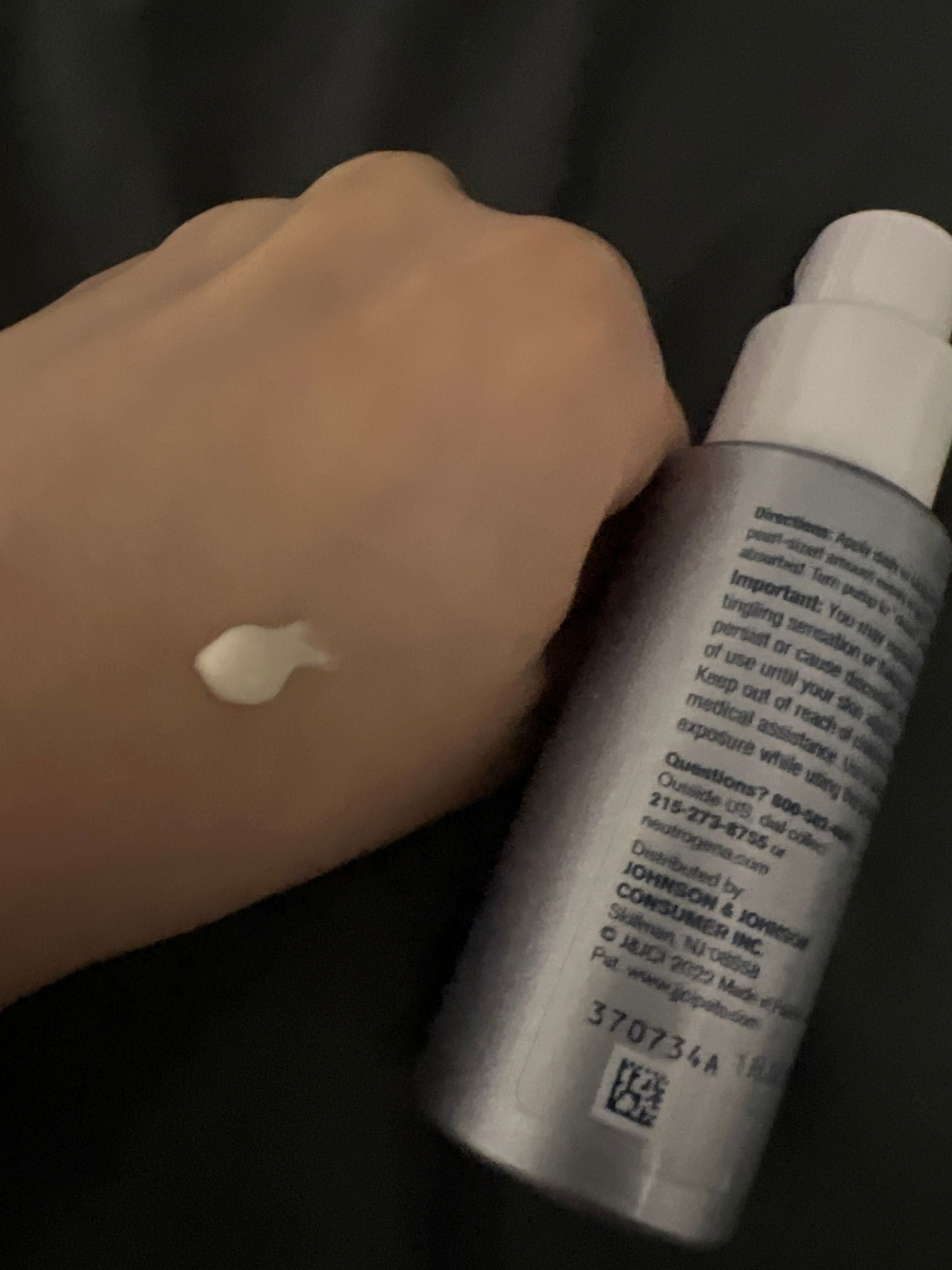 Neutrogena 露得清 Neutrogena 維A醇抗皺修護精華 30毫升 真實評價/實測照片 bys**y 1