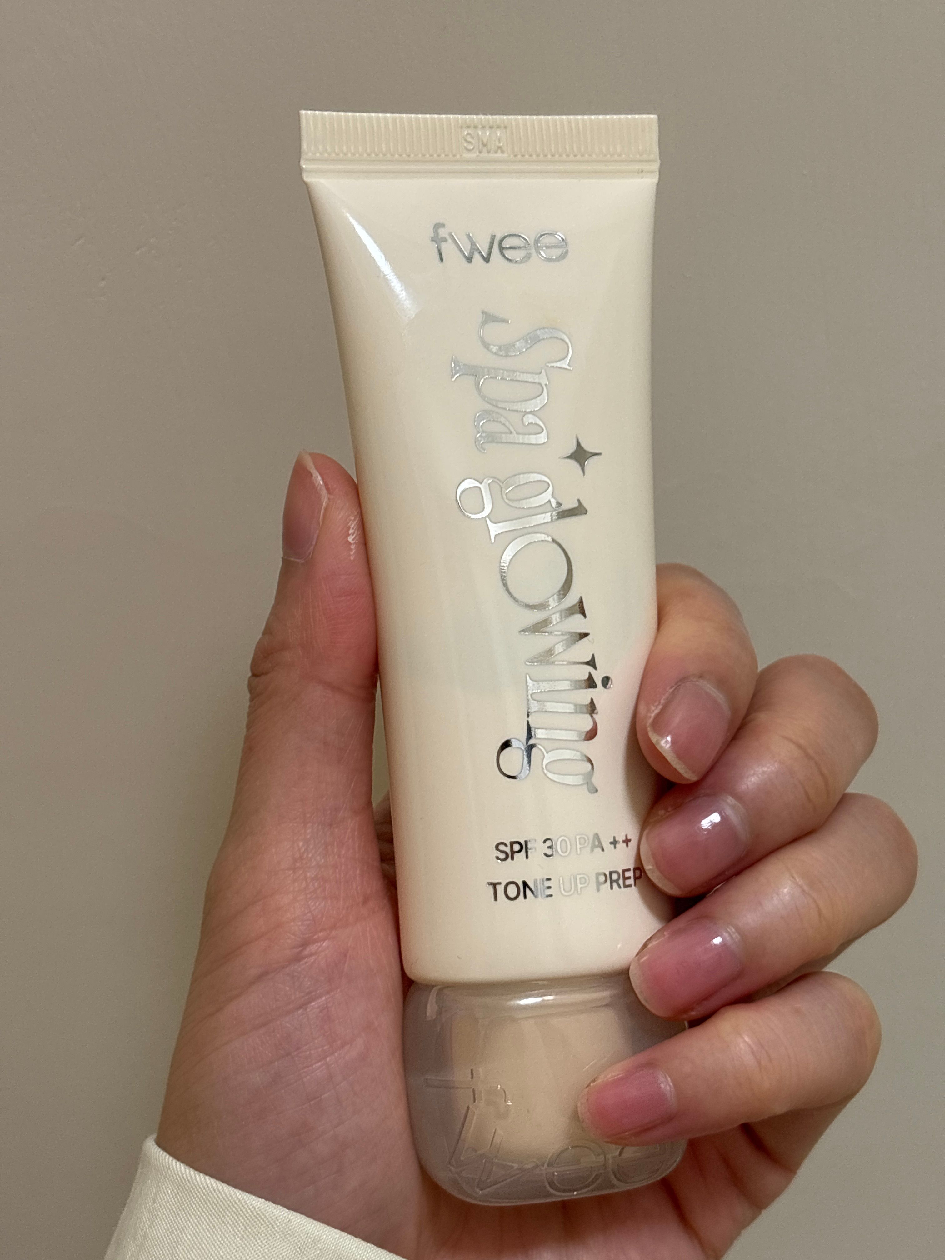 Fwee 光澤提亮妝前乳霜 Semi Dewy 真實評價/用後感 bytas**************com 2 Fwee 光澤提亮妝前乳霜 Semi Dewy 真實評價/實測照片 bytas**************com 2