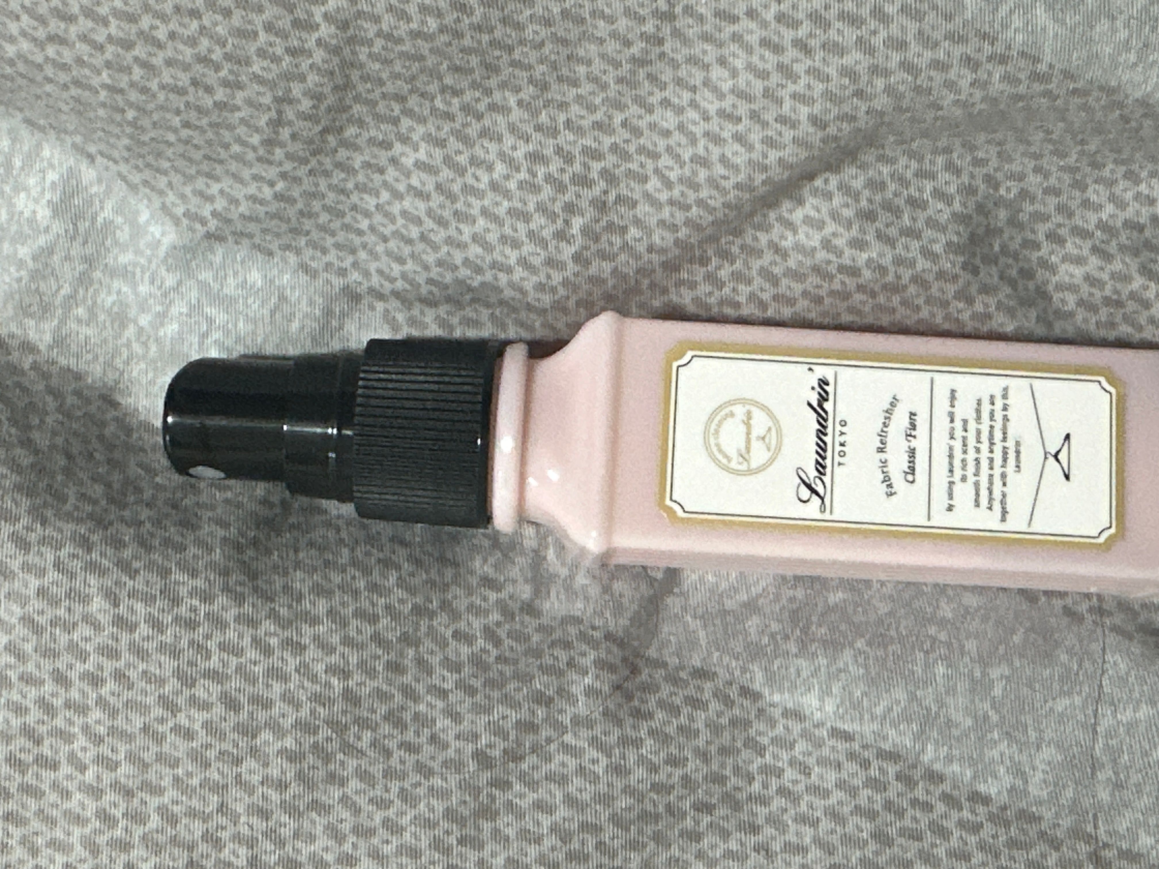 Laundrin 衣物淨化噴霧 (經典花香) 真實評價/用後感 bysmi********************com 2 Laundrin 衣物淨化噴霧 (經典花香) 真實評價/實測照片 bysmi********************com 2