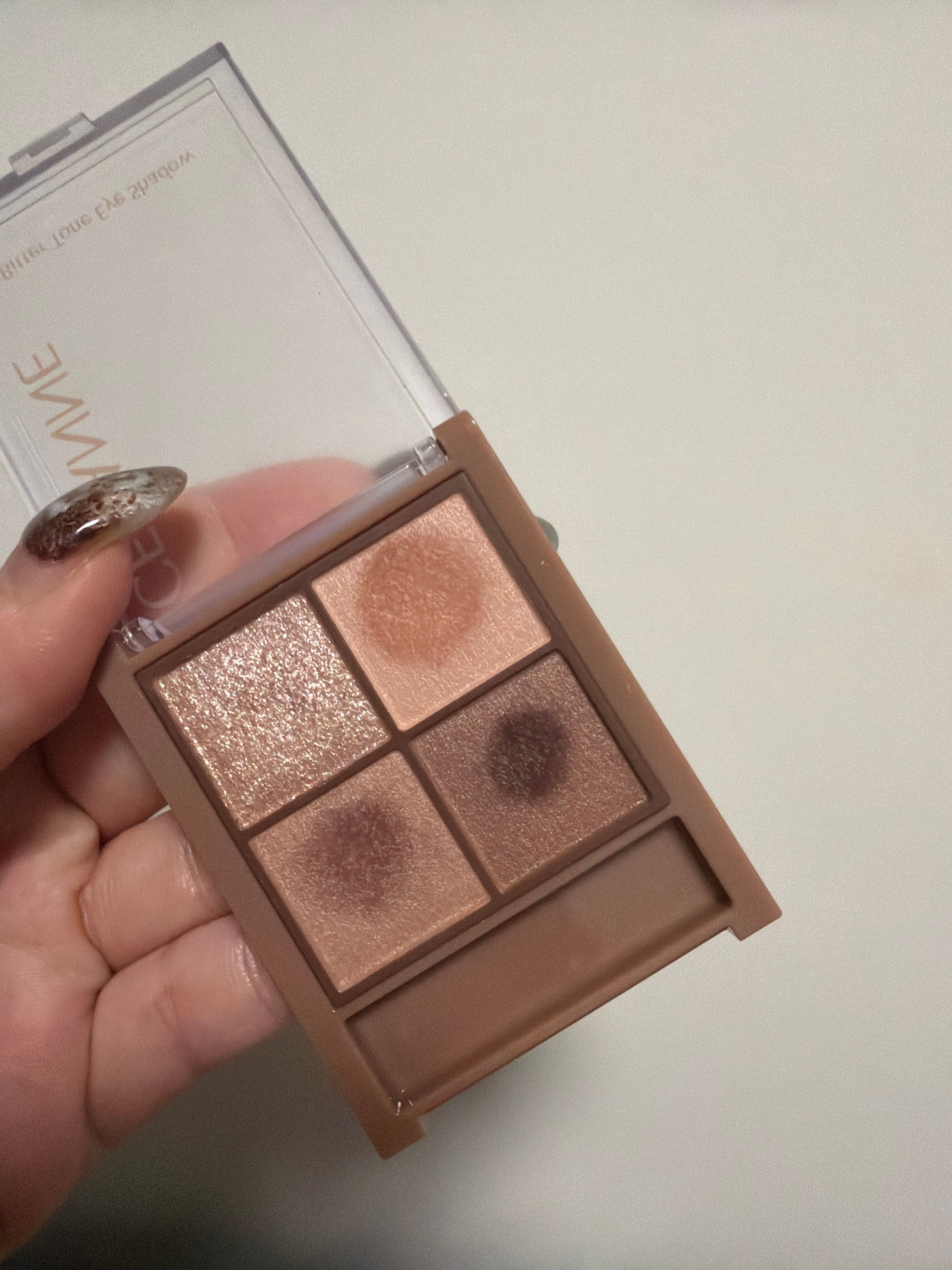 Cezanne 四色珠光眼影 真實評價/實測照片 bykwu*****************.hk 1