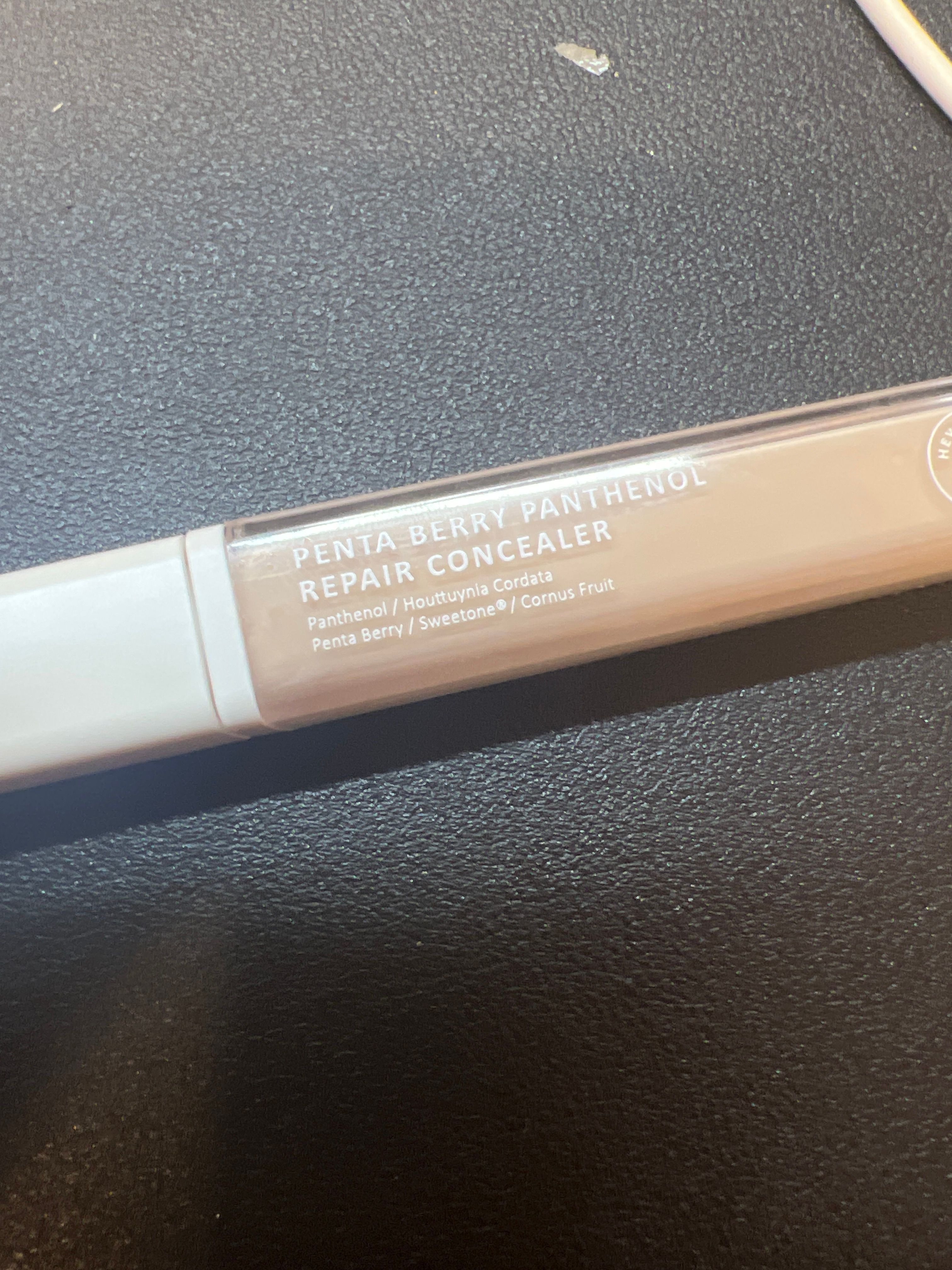 HeveBlue 五莓泛醇修護純素水潤遮瑕液 真實評價/實測照片 bycha***tte 1