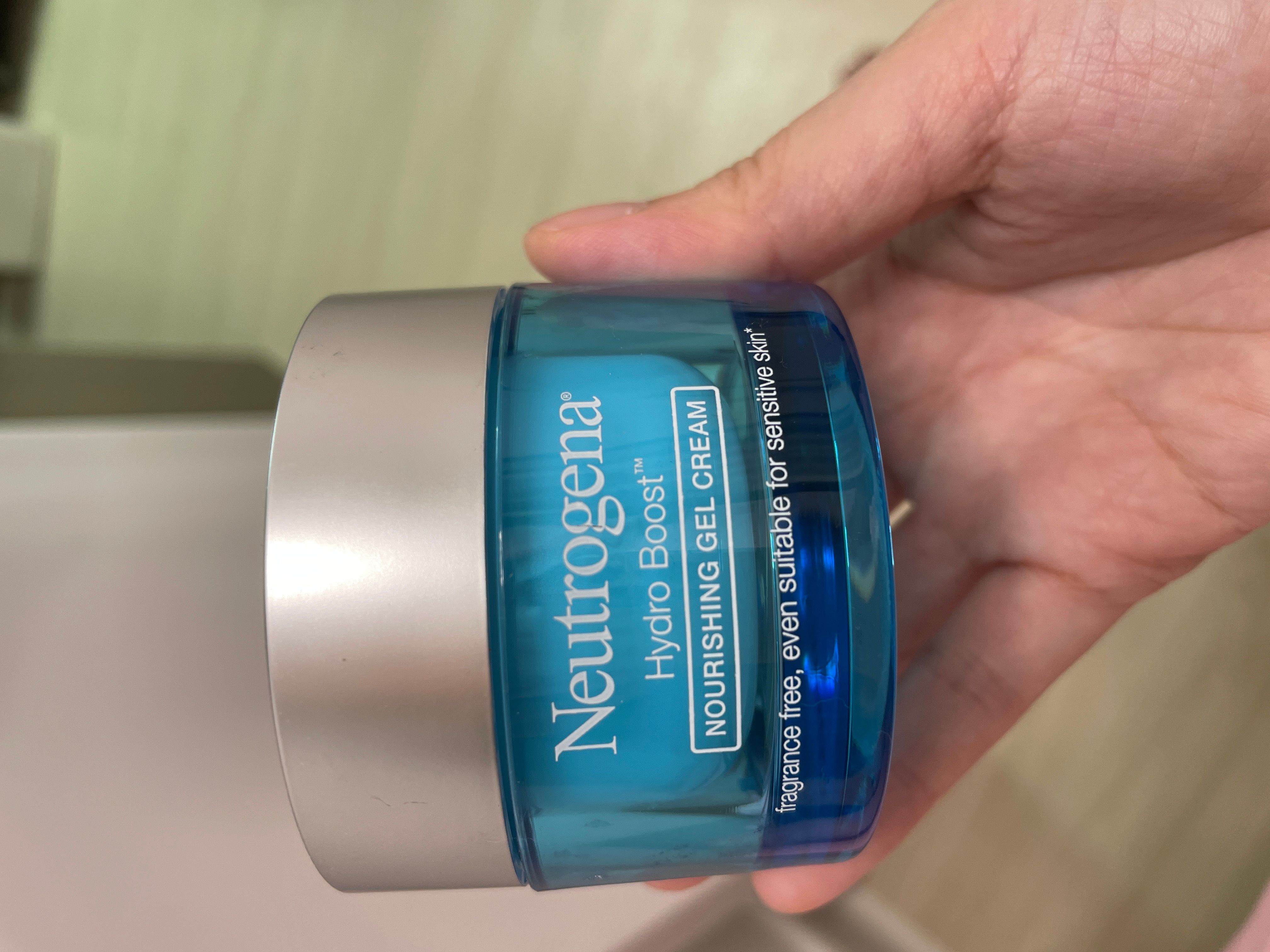 Neutrogena 露得清 露得清水活保濕無香特潤凝霜 真實評價/用後感 byAd***it 1 Neutrogena 露得清 露得清水活保濕無香特潤凝霜 真實評價/實測照片 byAd***it 1