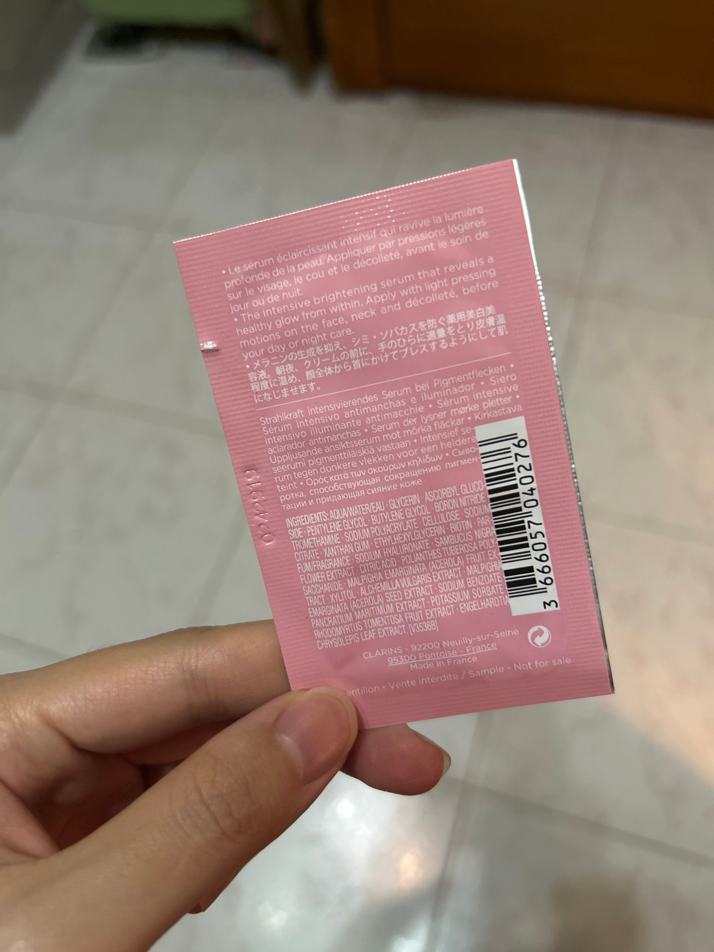 CLARINS 透亮光感淡斑精華 真實評價/實測照片 bycur**************com 1