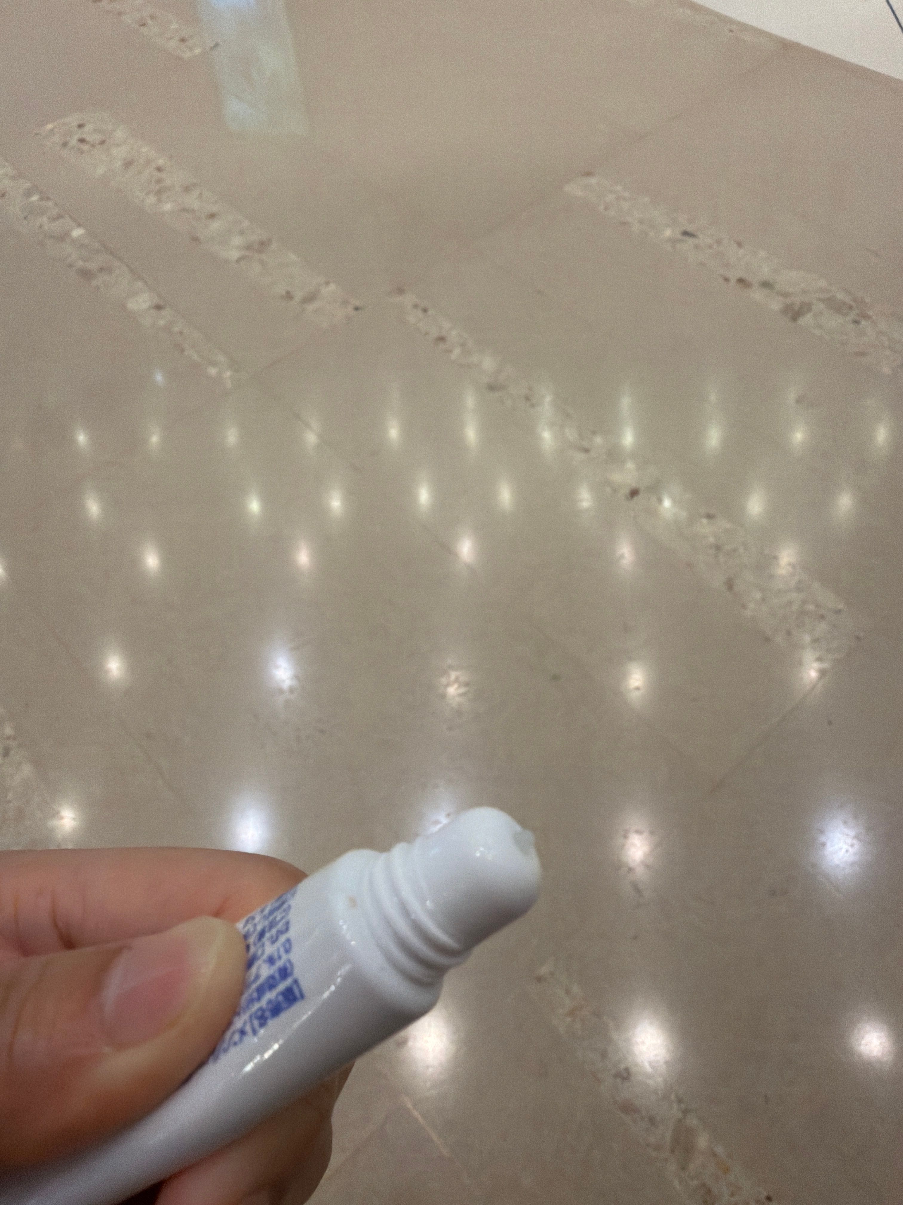 曼秀雷敦 Mentholatum 醫護級特強護唇膏 真實評價/用後感 byK*i 1 曼秀雷敦 Mentholatum 醫護級特強護唇膏 真實評價/實測照片 byK*i 1